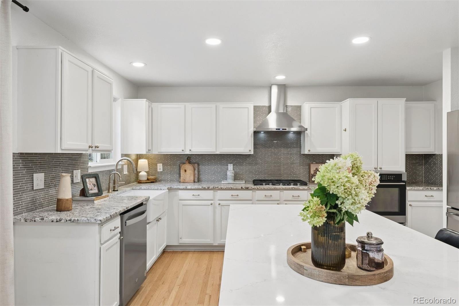 MLS Image #8 for 5365  oak court,arvada, Colorado