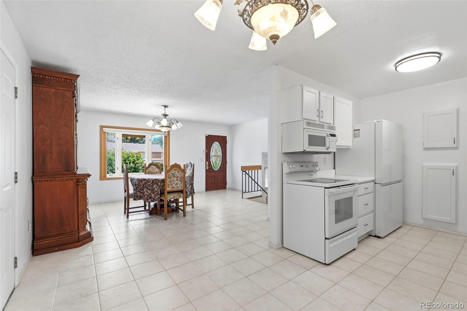 MLS Image #12 for 2120  eddington way,colorado springs, Colorado