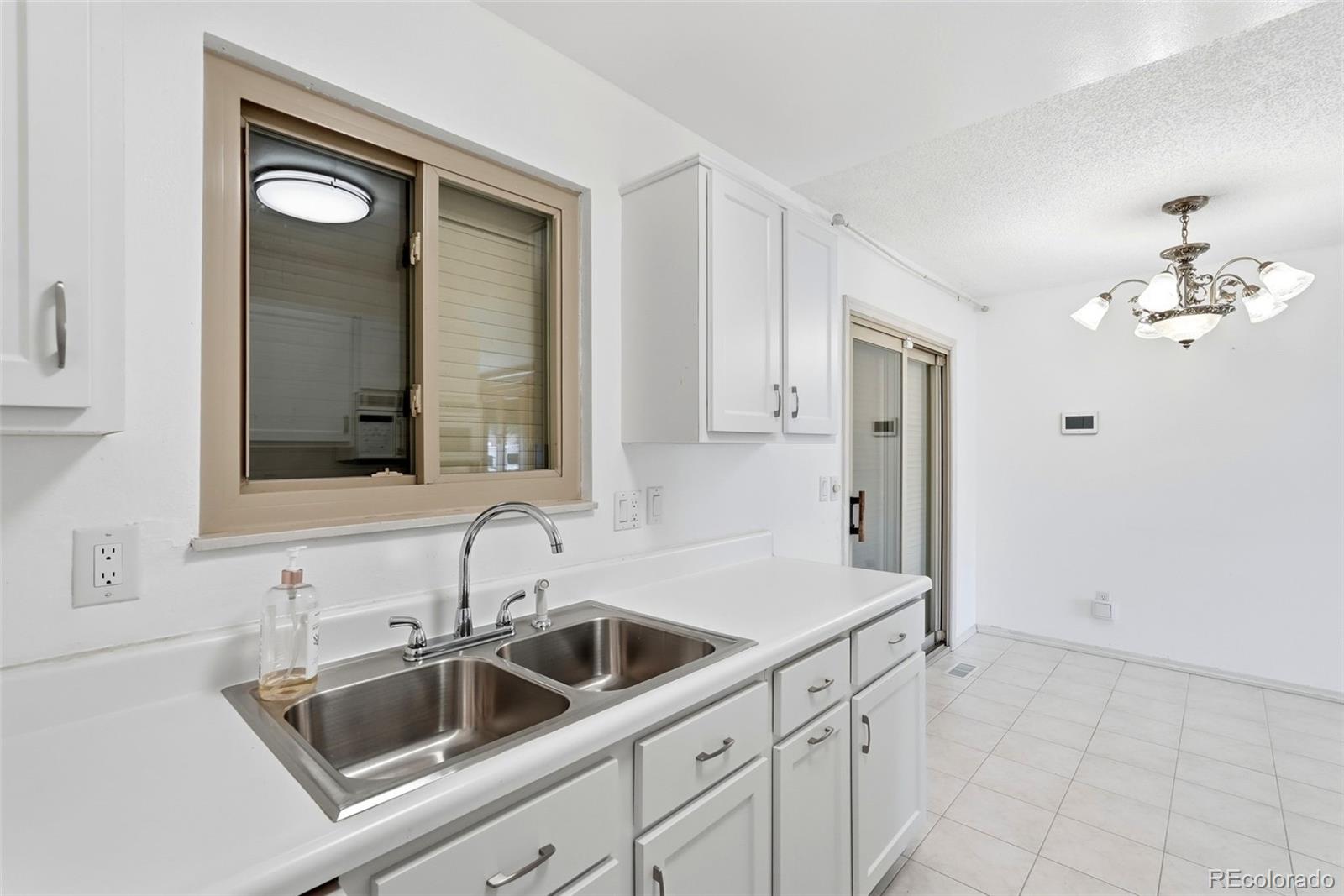 MLS Image #16 for 2120  eddington way,colorado springs, Colorado