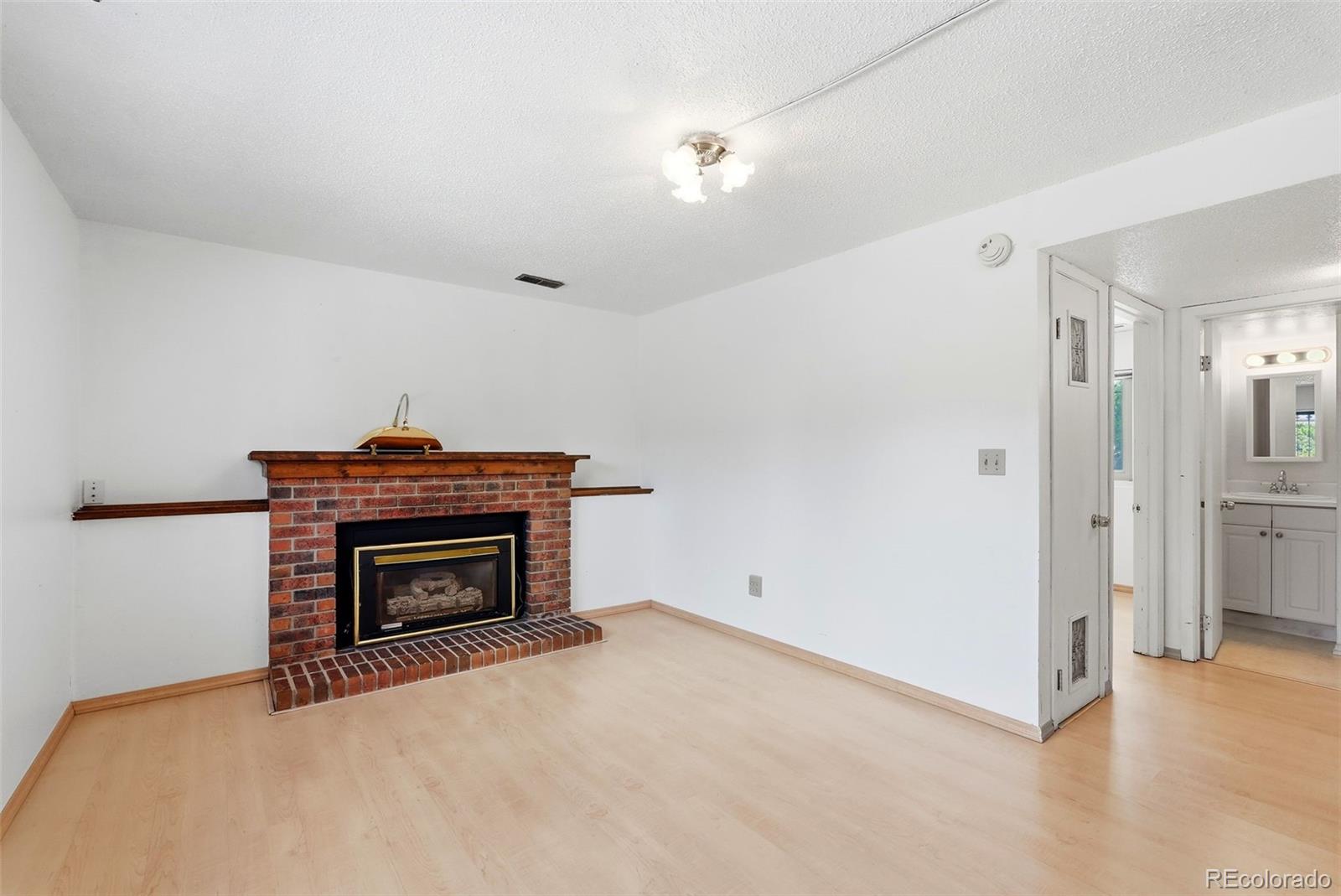 MLS Image #18 for 2120  eddington way,colorado springs, Colorado