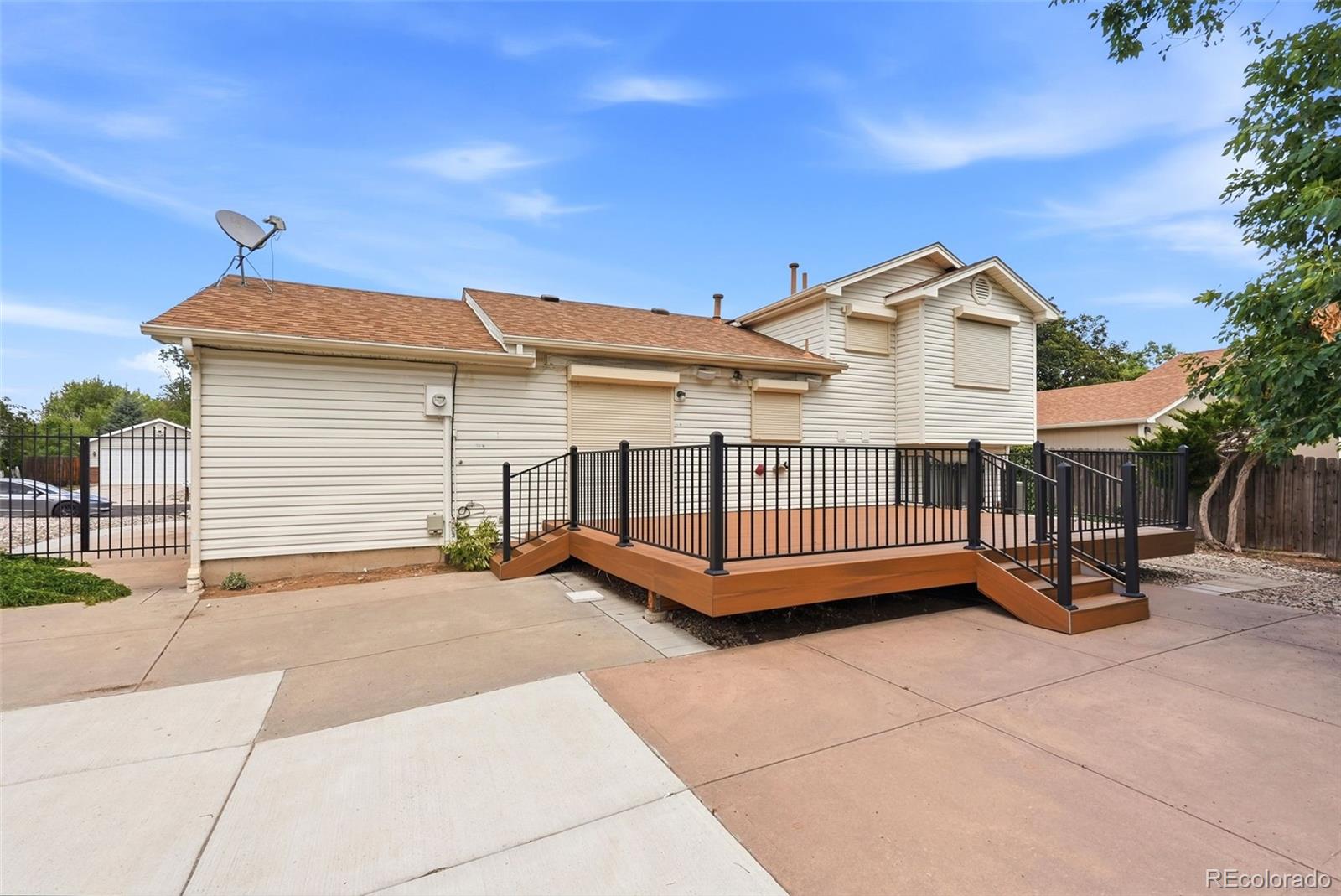 MLS Image #3 for 2120  eddington way,colorado springs, Colorado