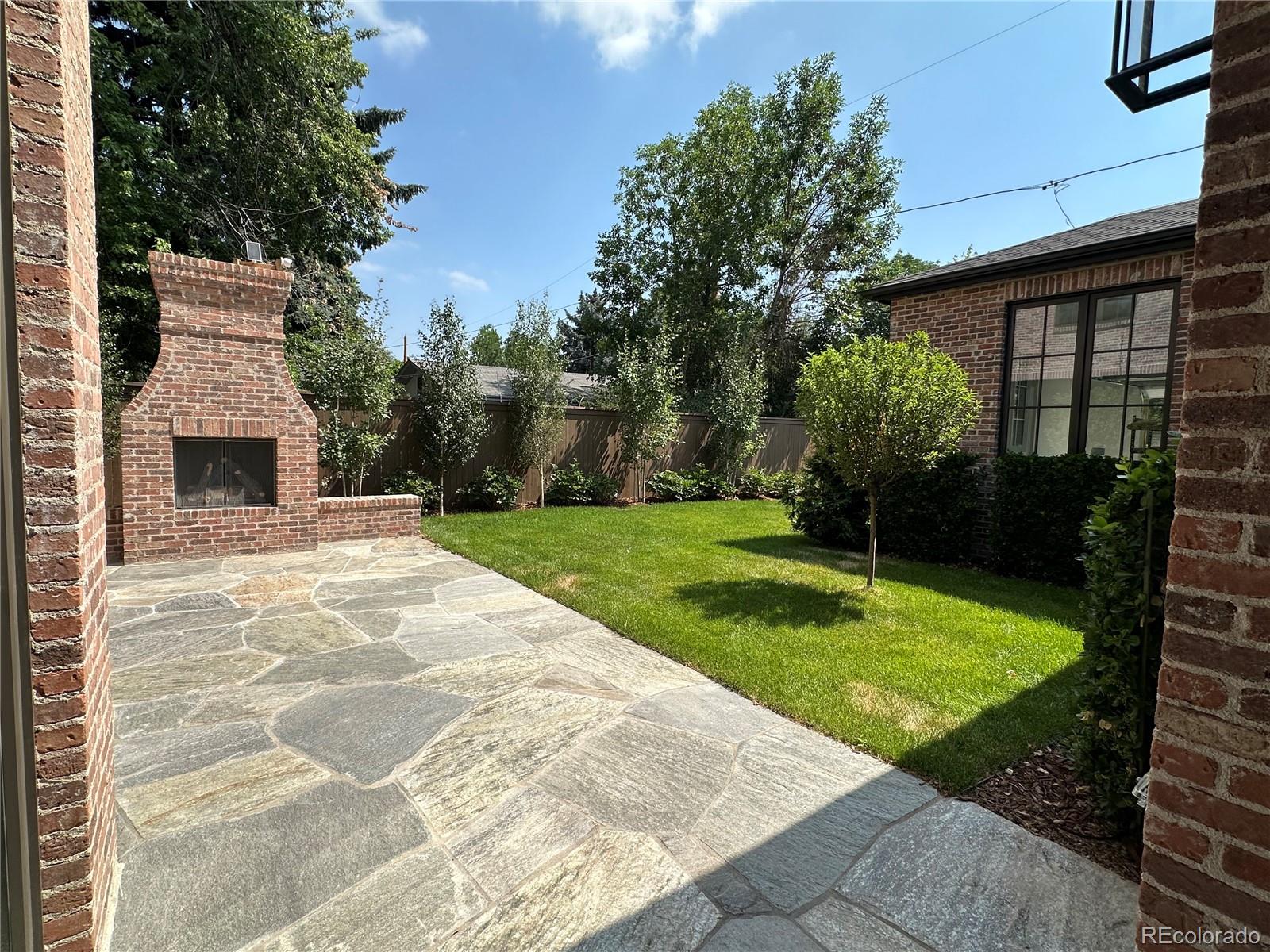 MLS Image #2 for 2520 s fillmore street,denver, Colorado