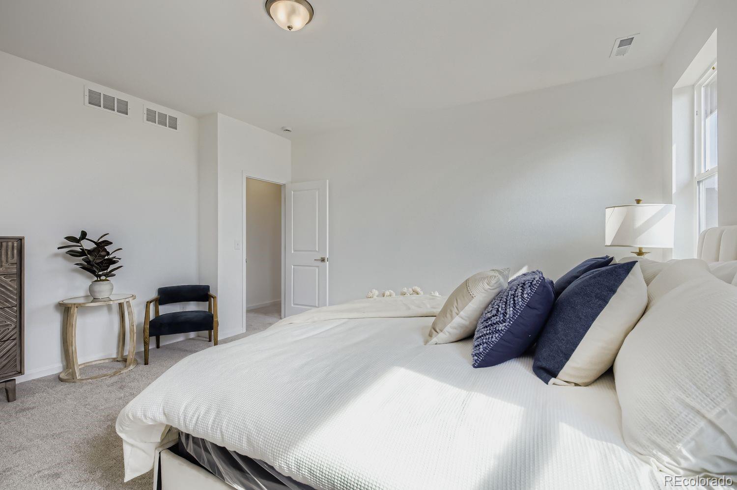 MLS Image #5 for 54968 e 28th avenue,strasburg, Colorado