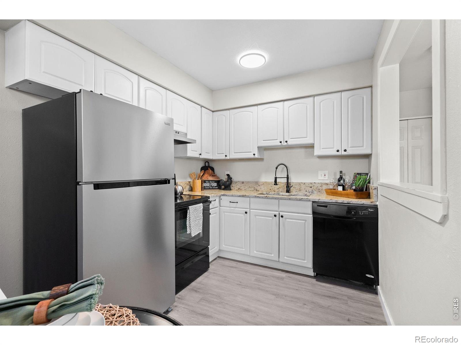 MLS Image #6 for 9380 w 49th avenue,wheat ridge, Colorado