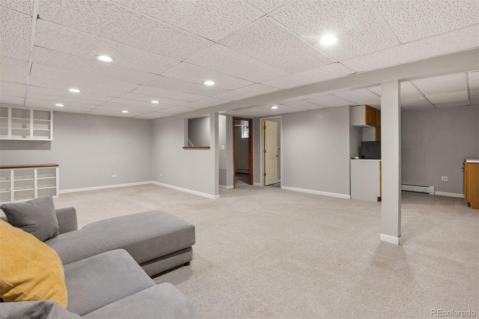 MLS Image #31 for 1854 e lake drive,littleton, Colorado
