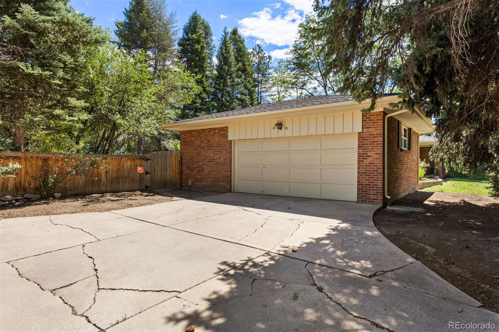 MLS Image #43 for 1854 e lake drive,littleton, Colorado