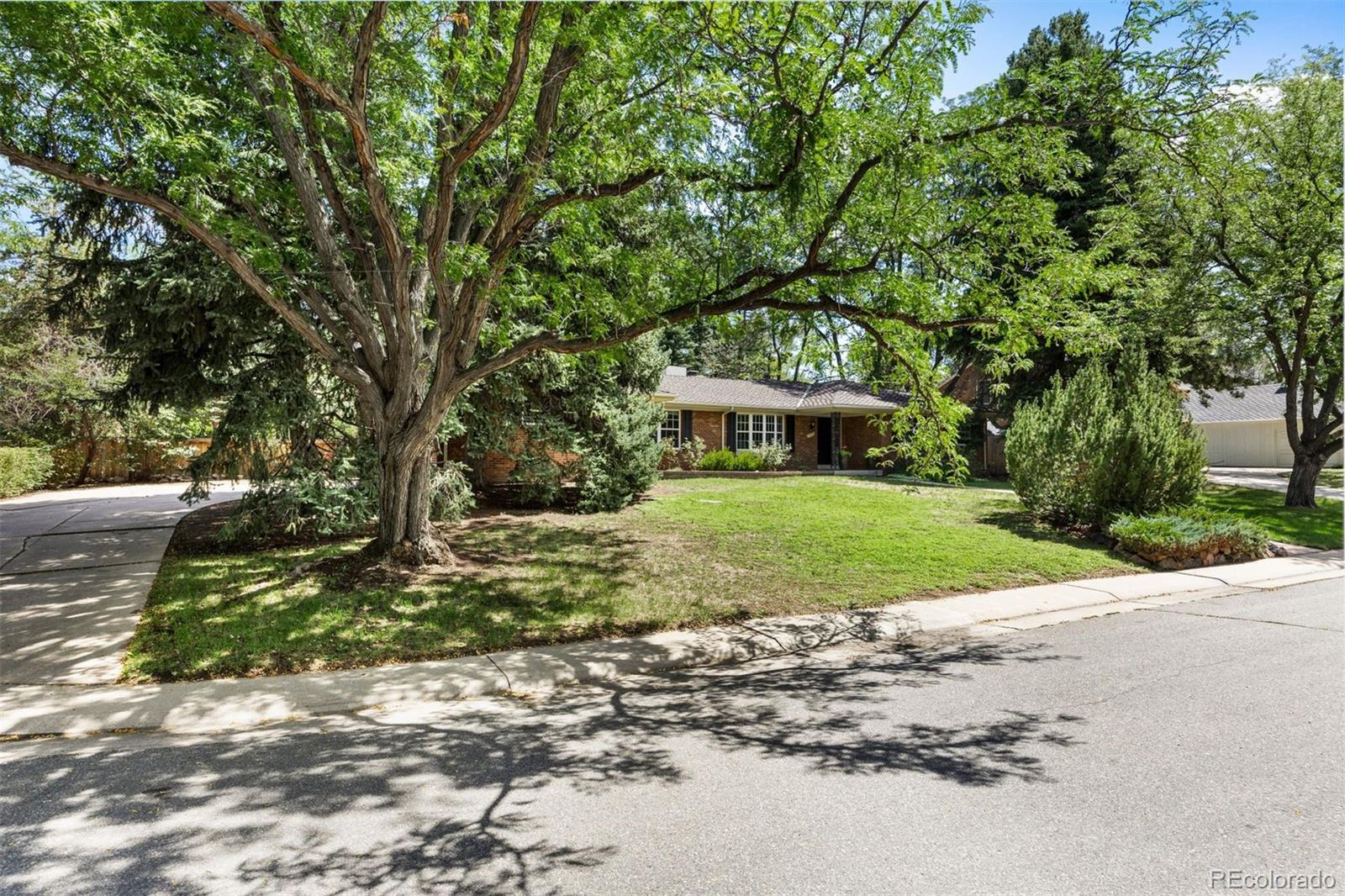 MLS Image #47 for 1854 e lake drive,littleton, Colorado