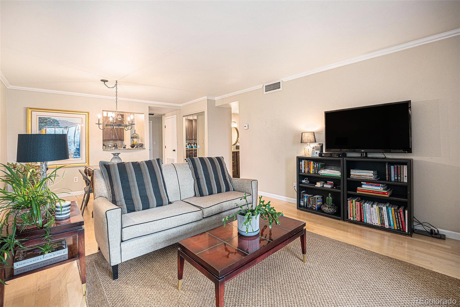 MLS Image #2 for 800 n pearl street 1109,denver, Colorado