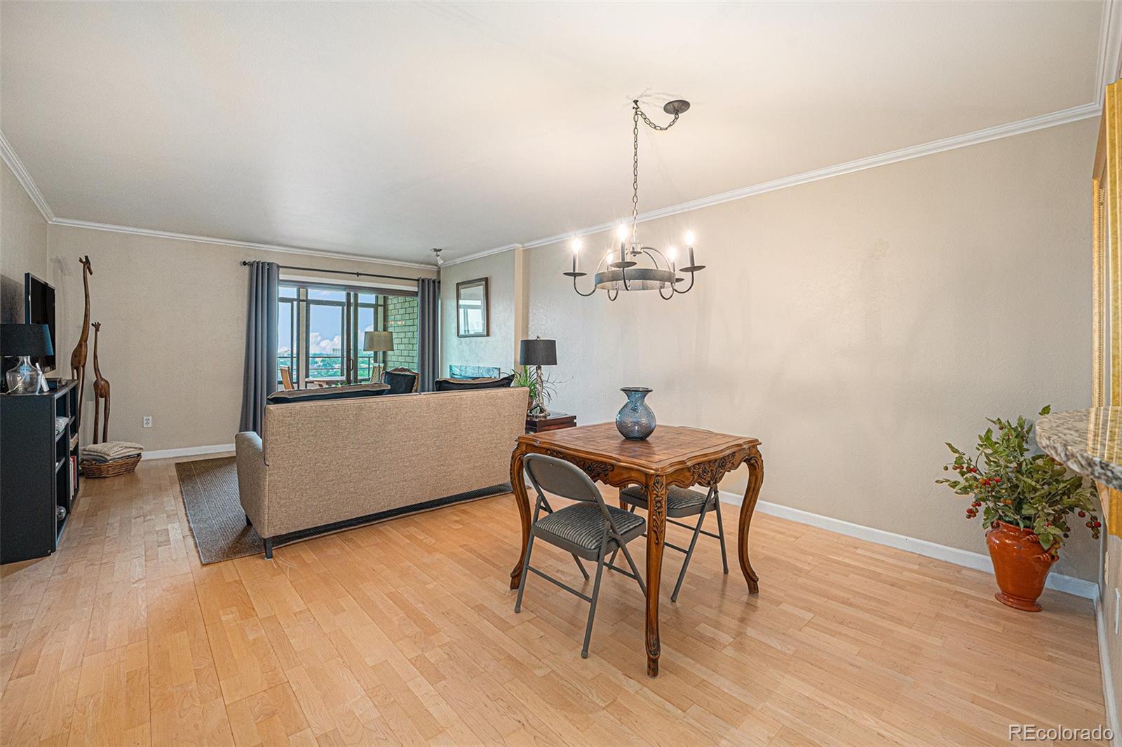 MLS Image #5 for 800 n pearl street 1109,denver, Colorado