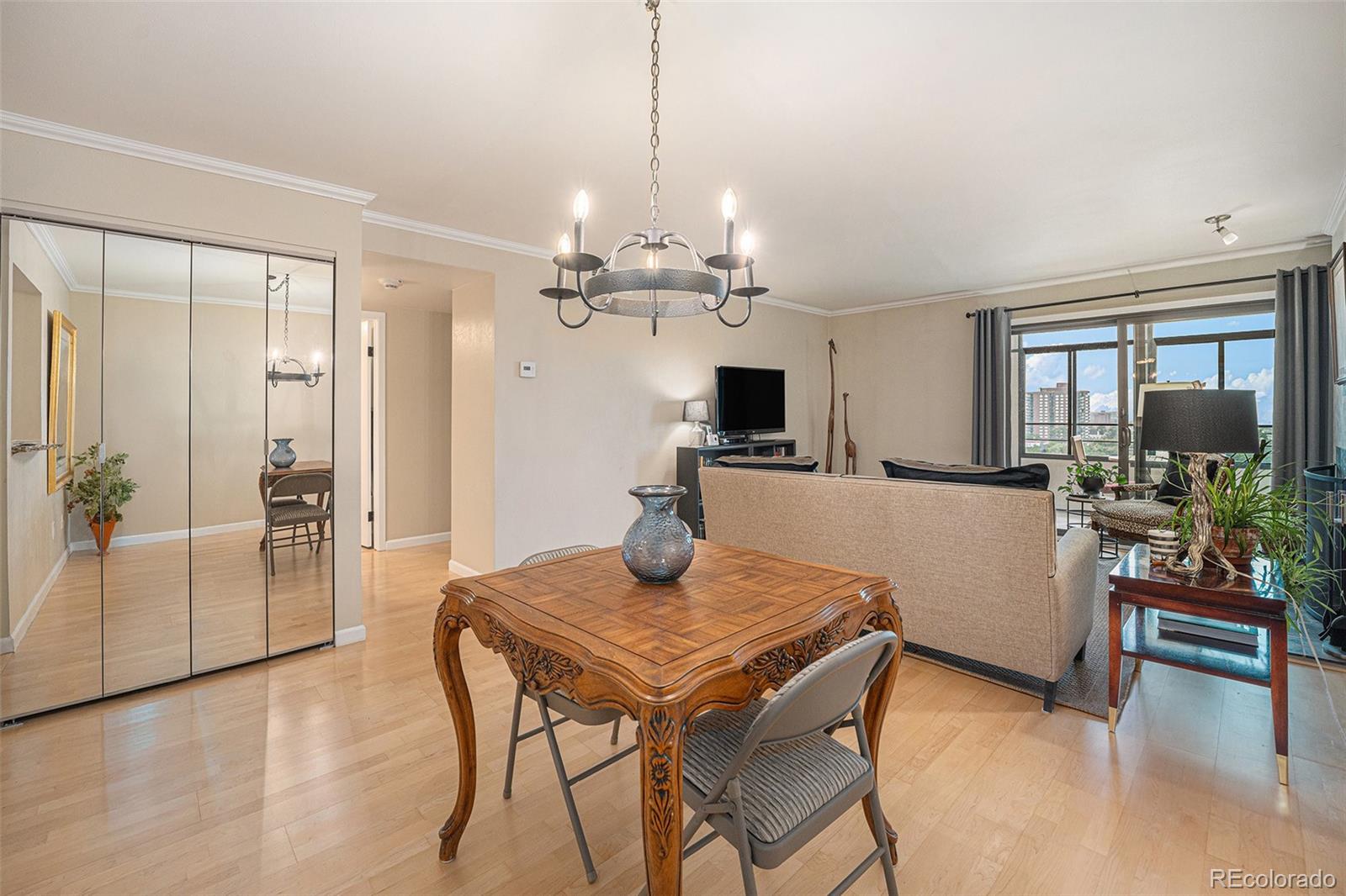 MLS Image #6 for 800 n pearl street 1109,denver, Colorado
