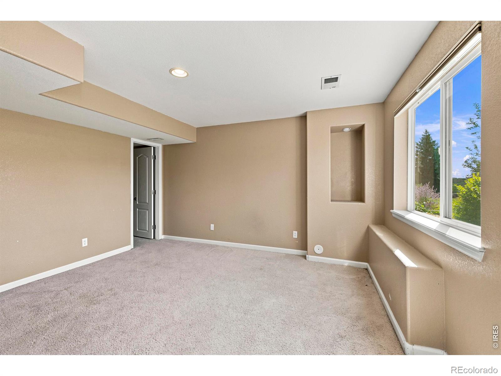 MLS Image #32 for 3110  tradewind court,loveland, Colorado