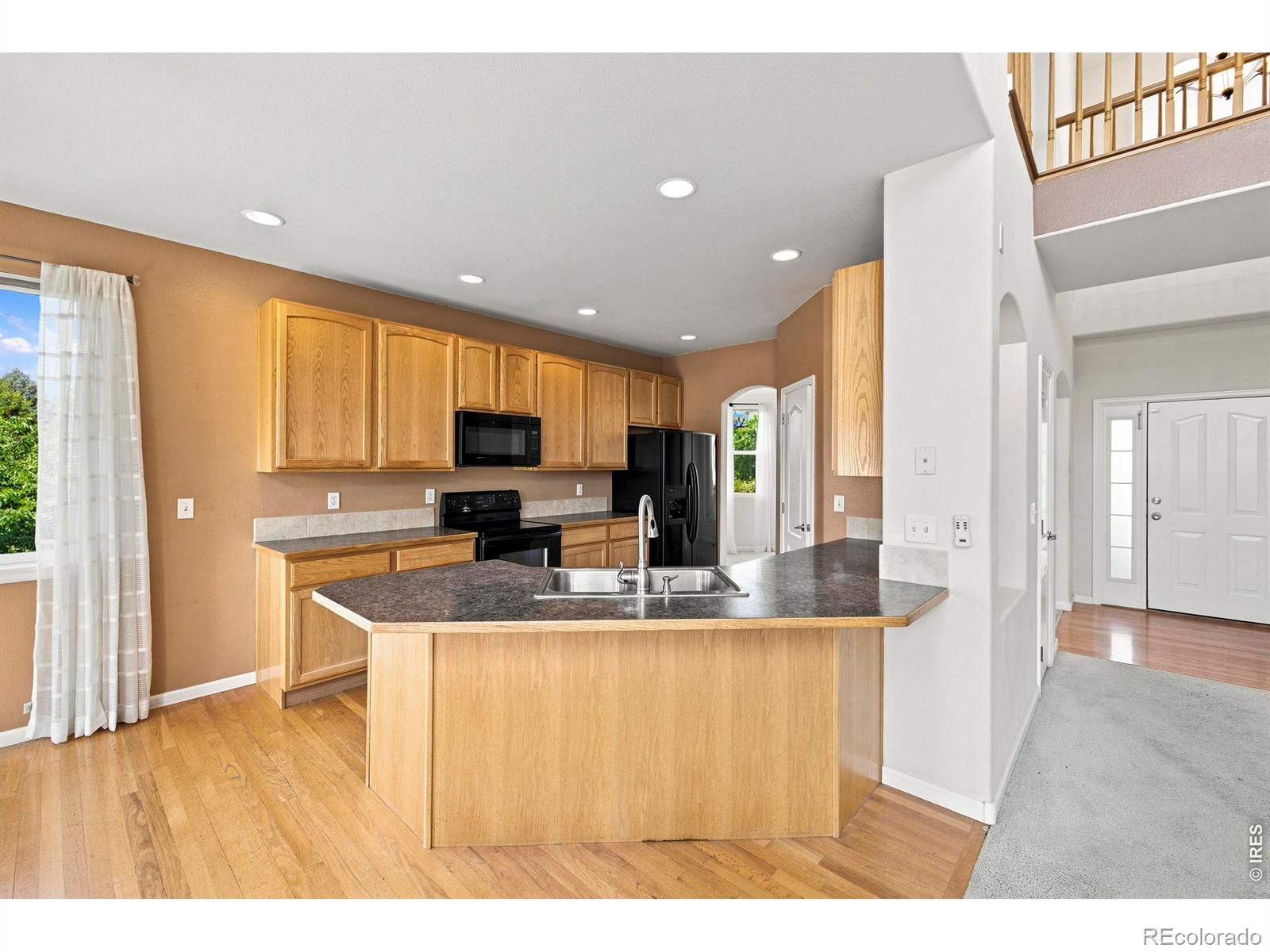 MLS Image #6 for 3110  tradewind court,loveland, Colorado
