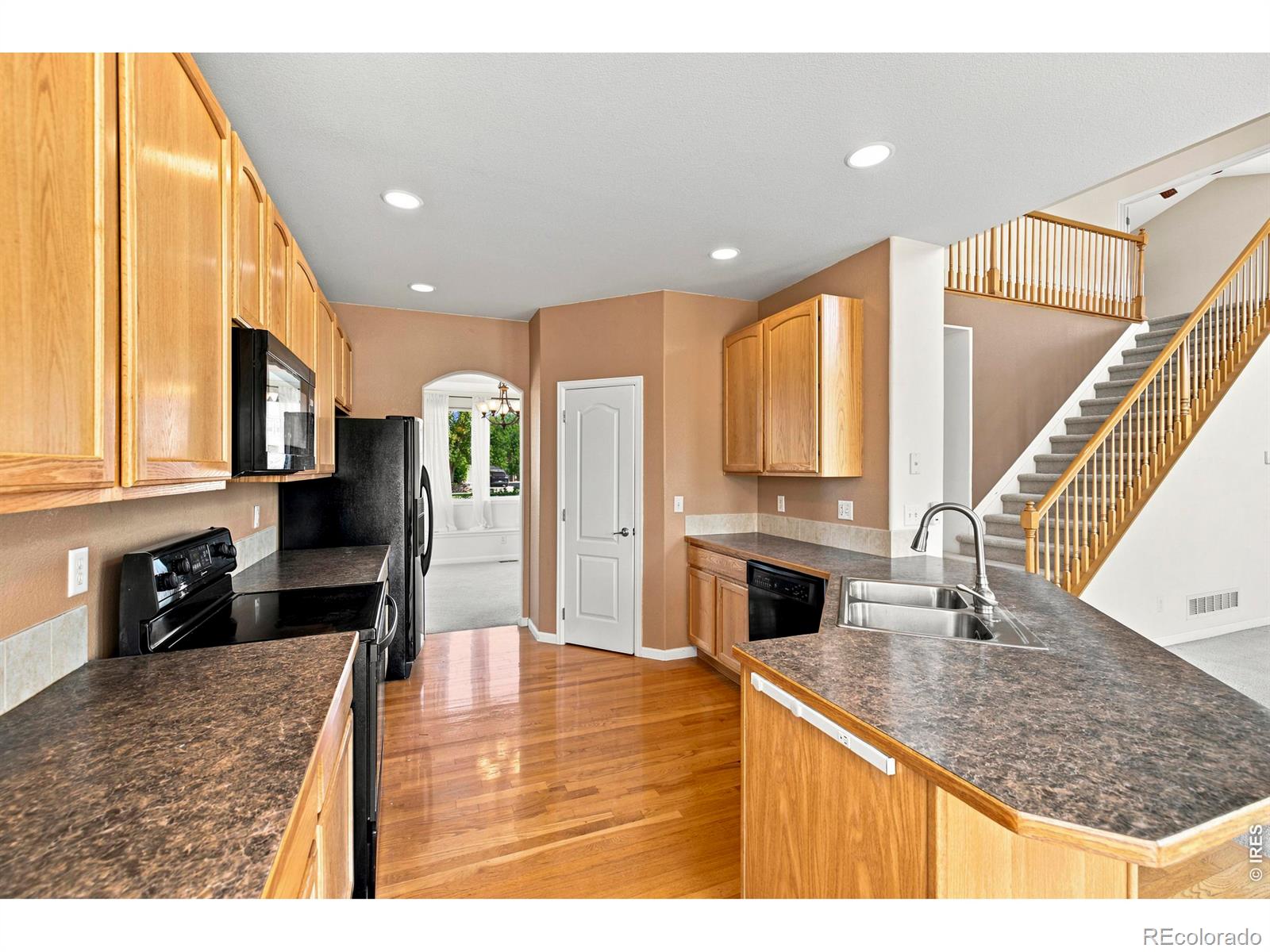 MLS Image #7 for 3110  tradewind court,loveland, Colorado
