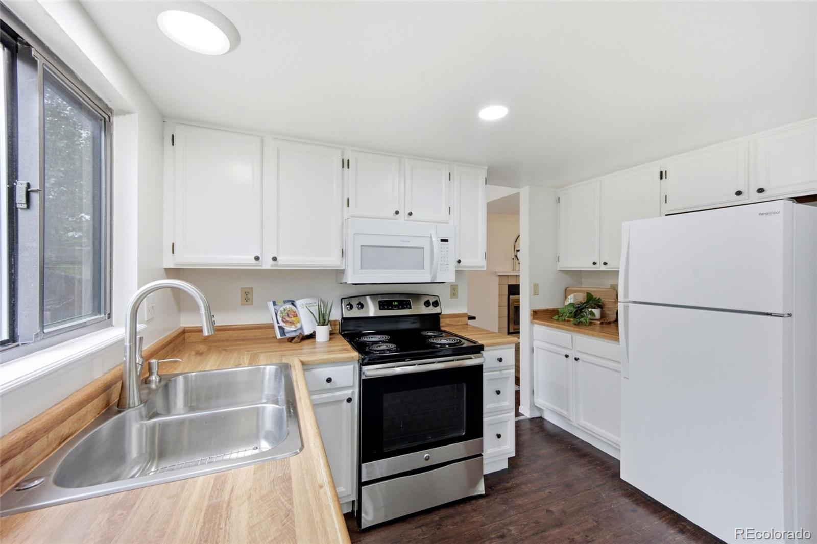 MLS Image #13 for 7265  alpenwood way,colorado springs, Colorado