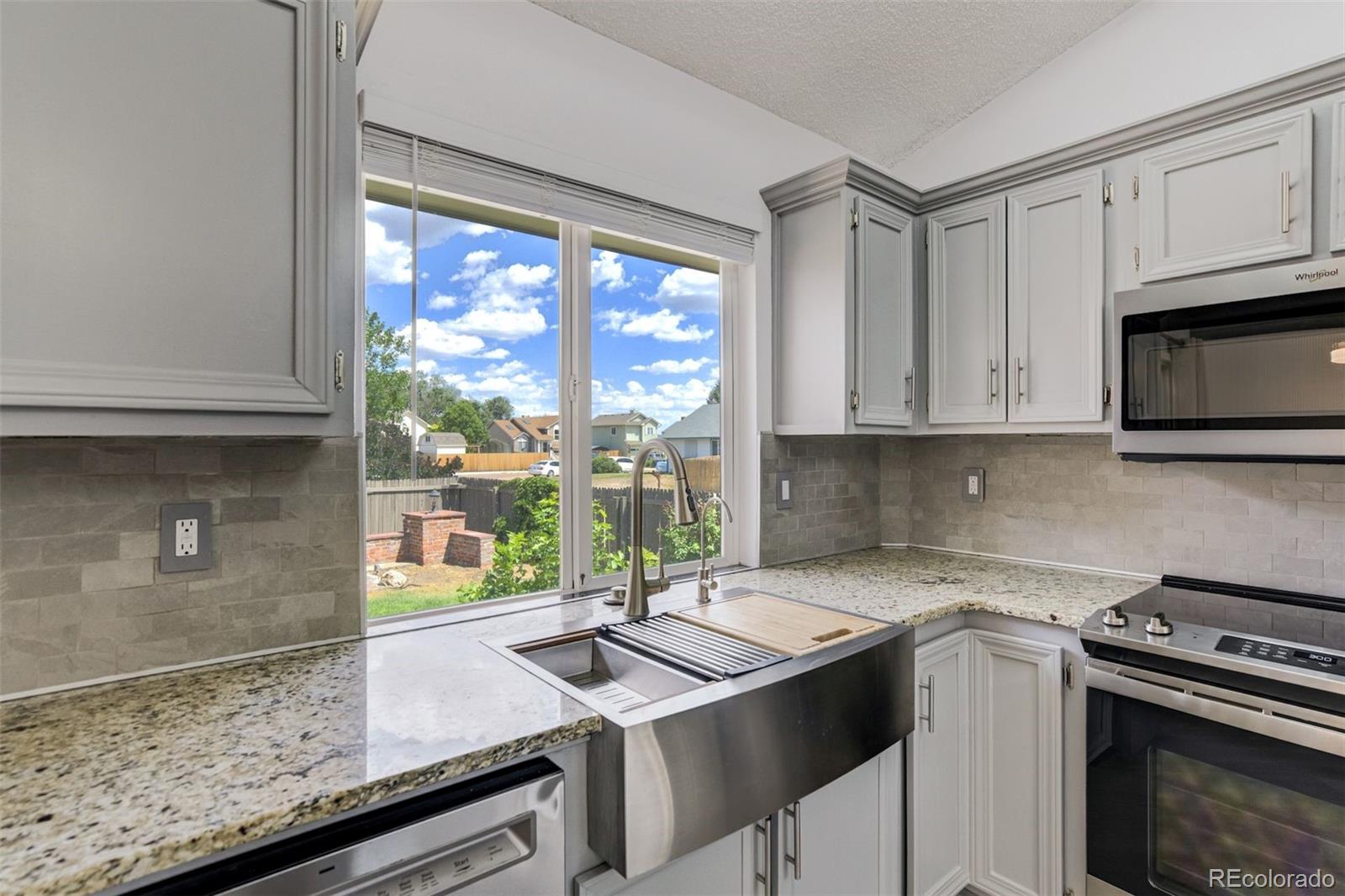 MLS Image #10 for 205  wallace street,colorado springs, Colorado
