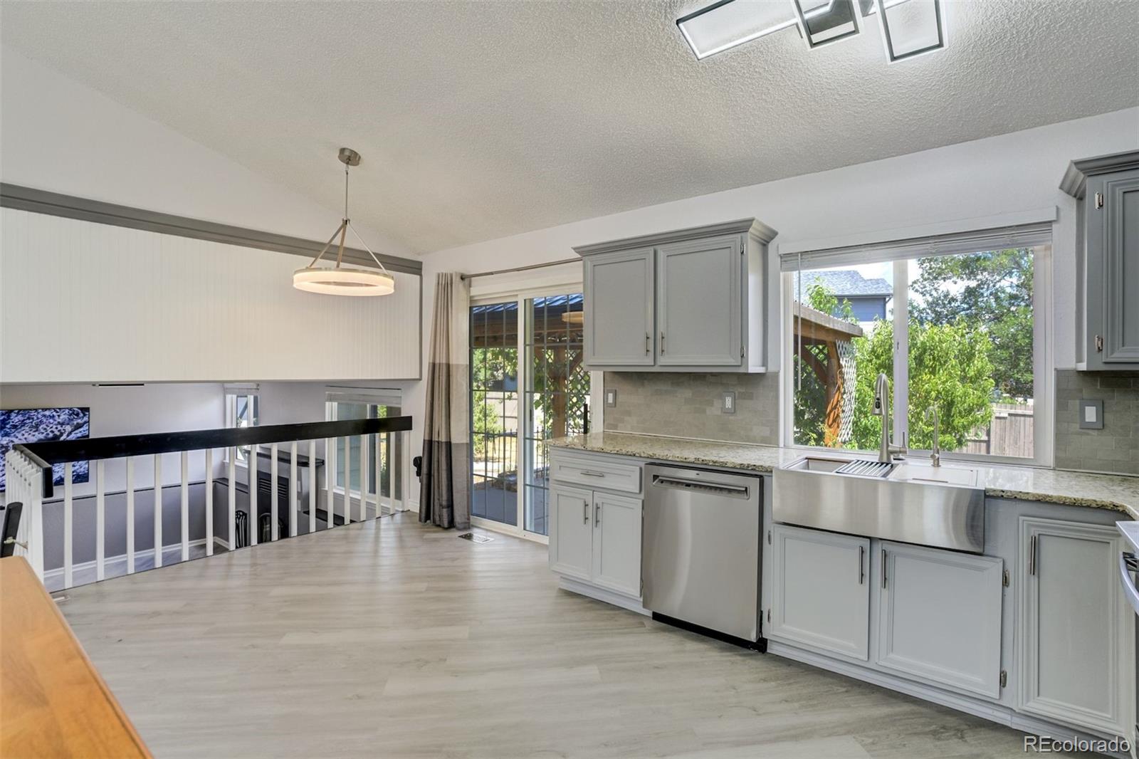 MLS Image #12 for 205  wallace street,colorado springs, Colorado