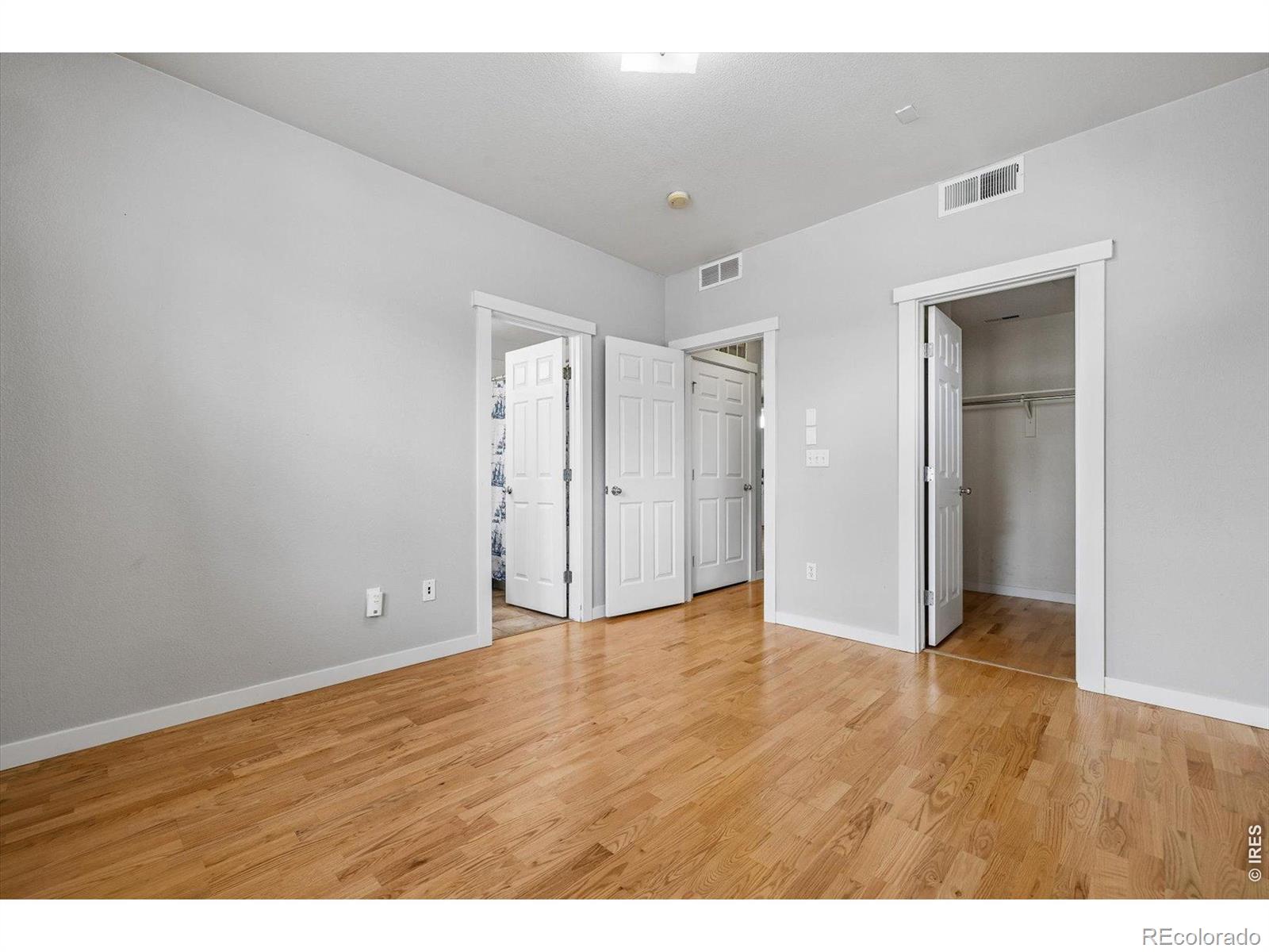 MLS Image #15 for 9941 e 26th avenue ,denver, Colorado