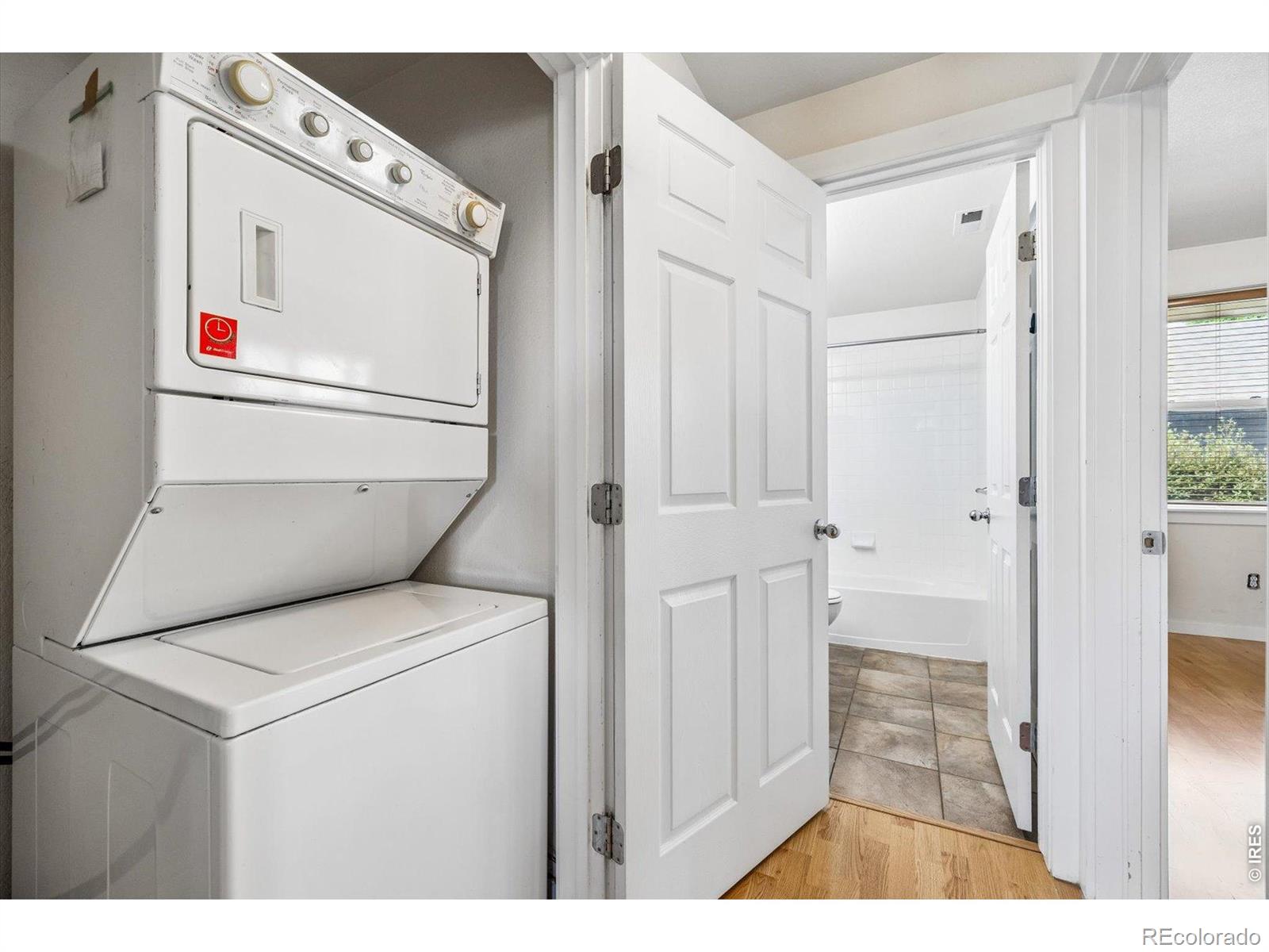 MLS Image #18 for 9941 e 26th avenue ,denver, Colorado