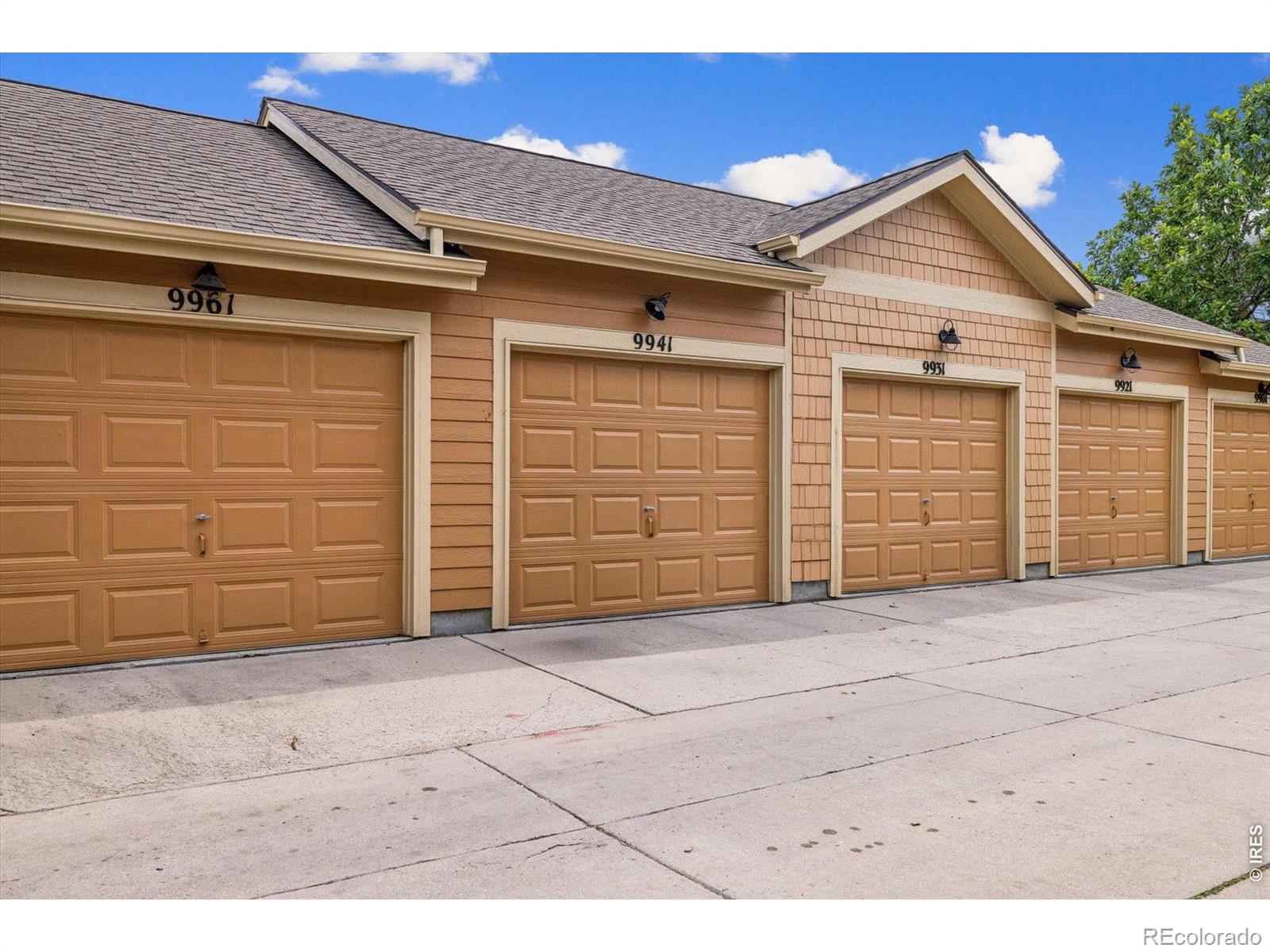 MLS Image #19 for 9941 e 26th avenue ,denver, Colorado