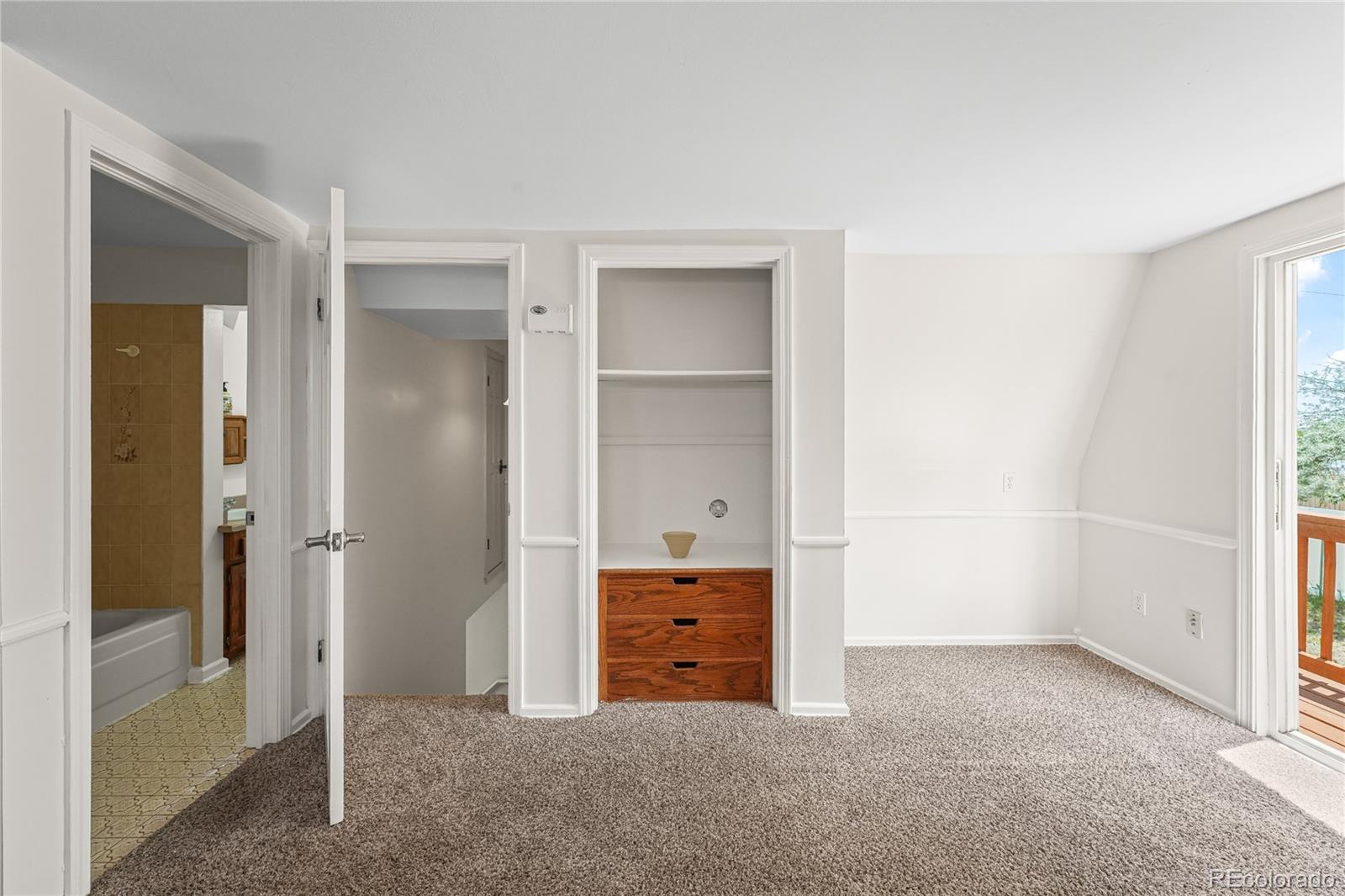 MLS Image #23 for 21400 e 11th avenue,aurora, Colorado