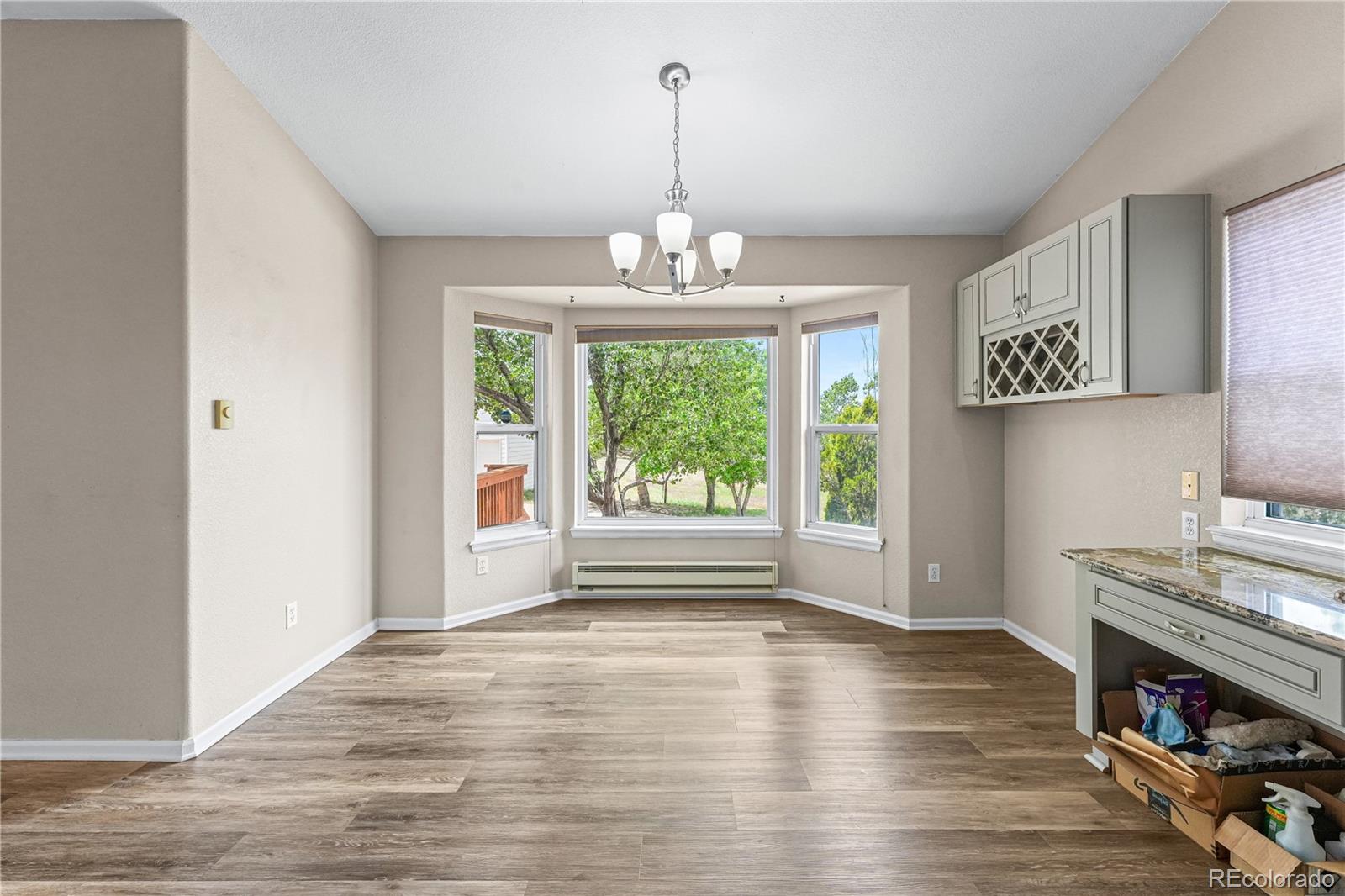 MLS Image #8 for 21400 e 11th avenue,aurora, Colorado