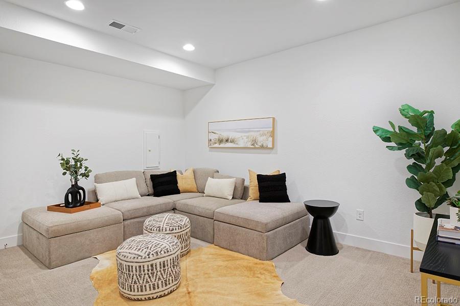 MLS Image #14 for 2868 s machebeuf court,denver, Colorado