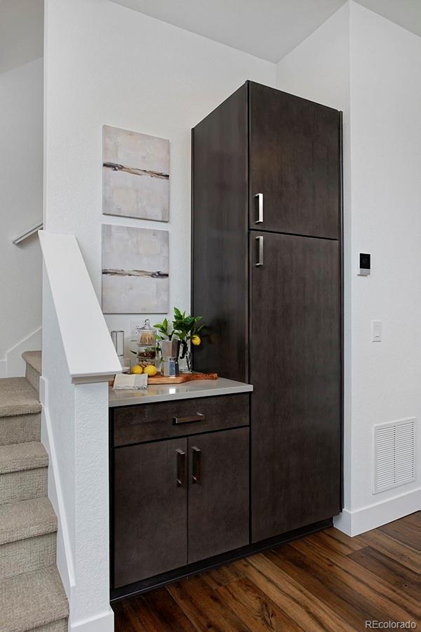MLS Image #8 for 2868 s machebeuf court,denver, Colorado