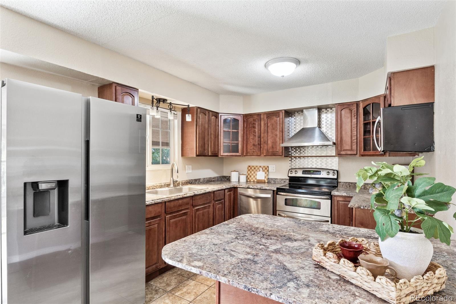 MLS Image #7 for 7165  white mountain drive,colorado springs, Colorado