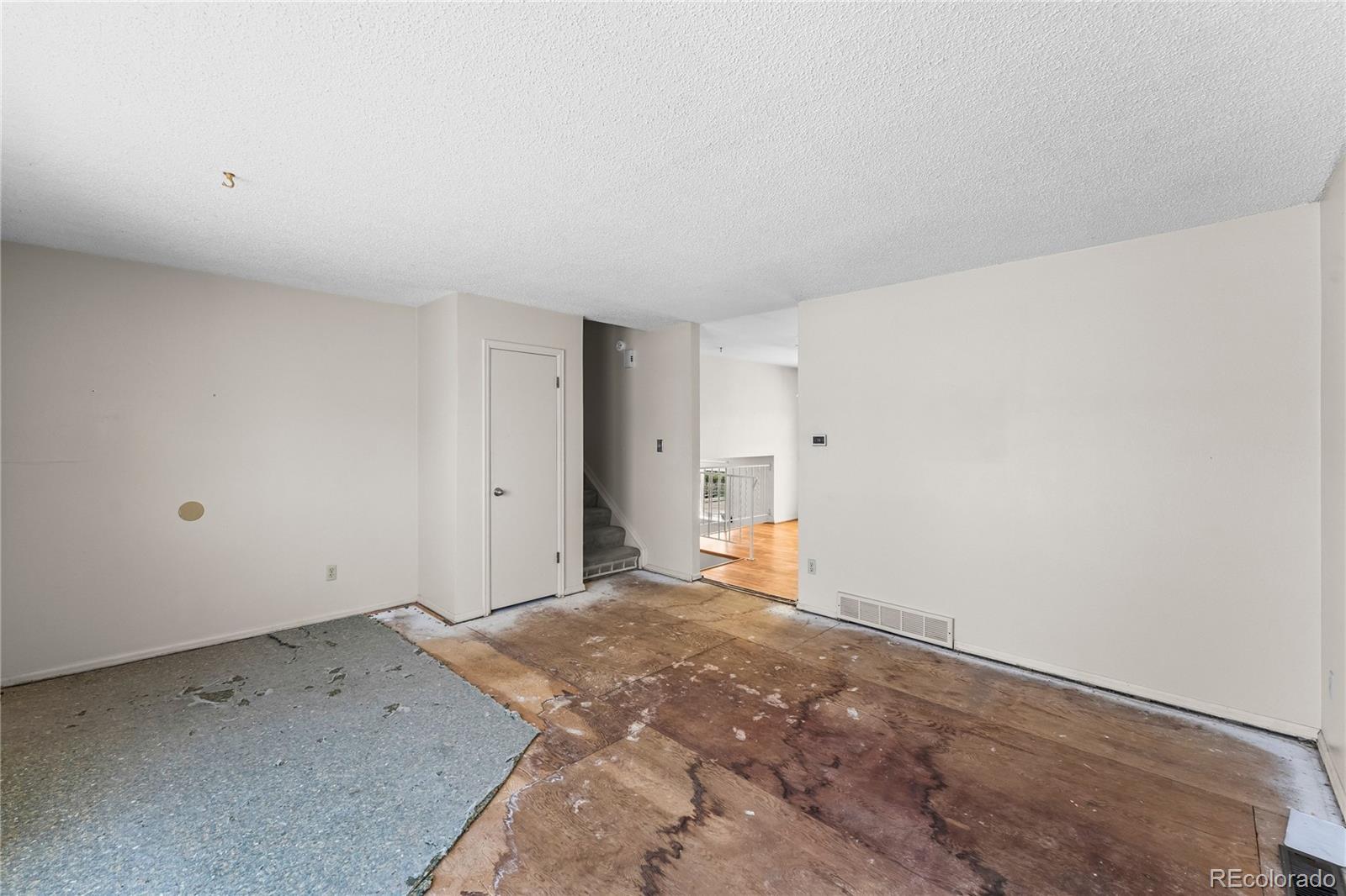 MLS Image #4 for 2458  payne circle,colorado springs, Colorado