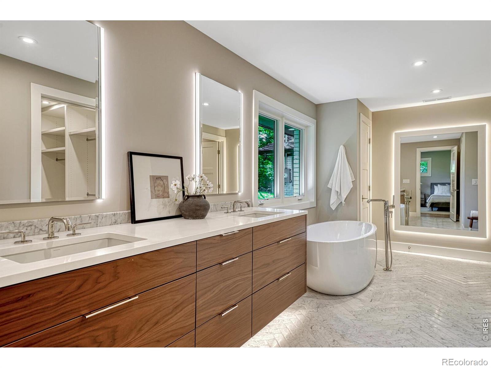 MLS Image #25 for 3080 e flora place,denver, Colorado