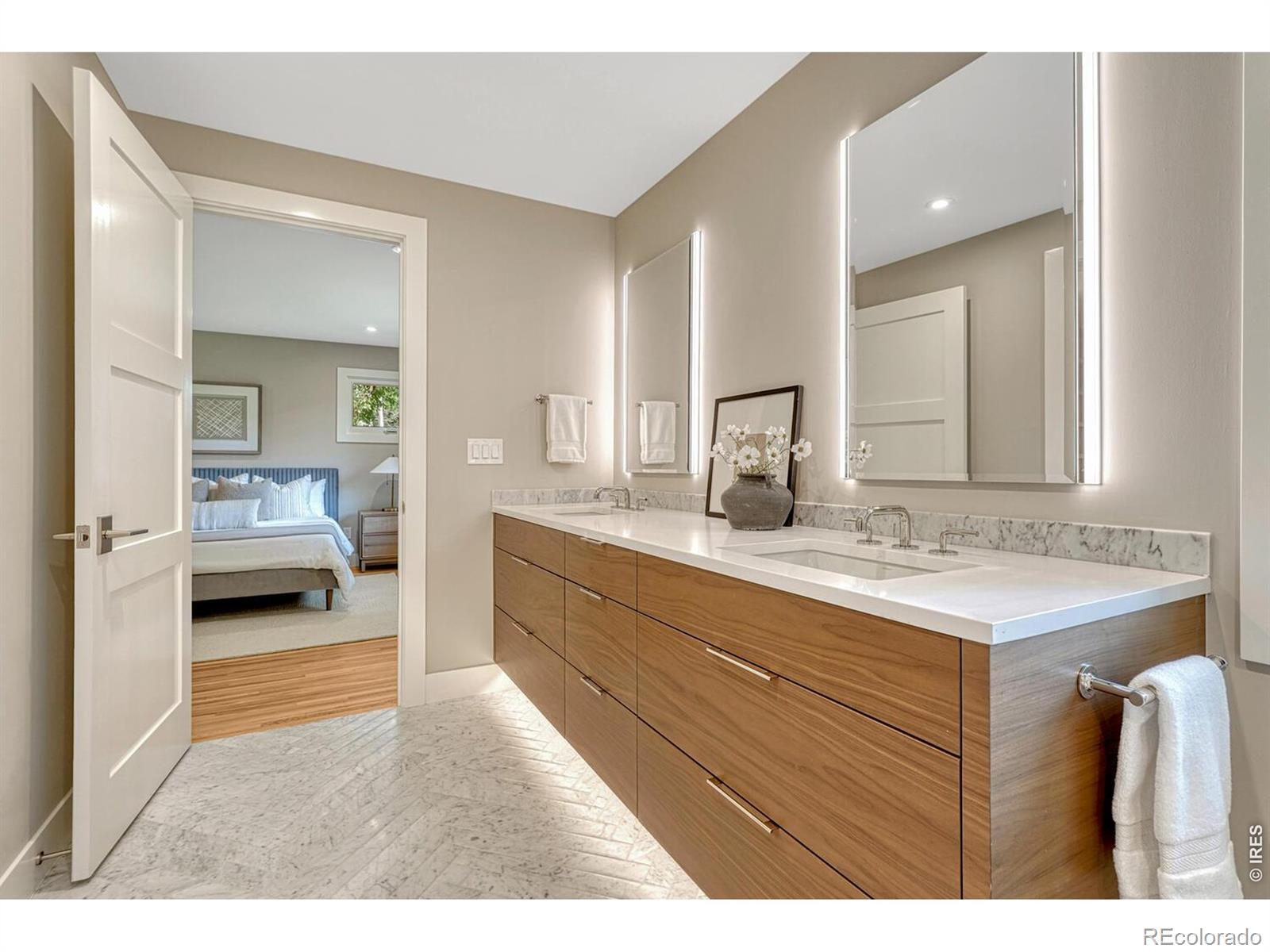 MLS Image #28 for 3080 e flora place,denver, Colorado