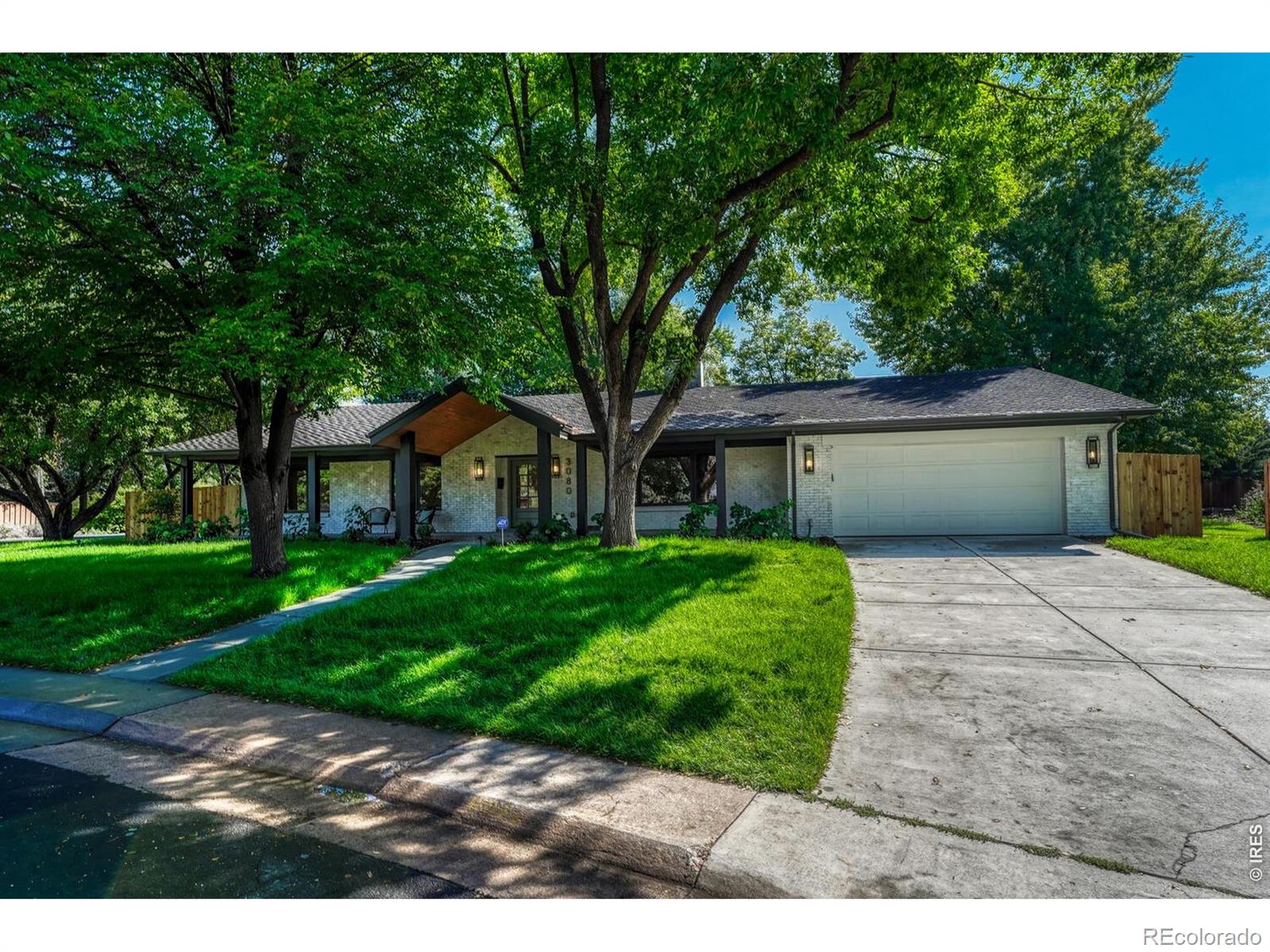 MLS Image #43 for 3080 e flora place,denver, Colorado
