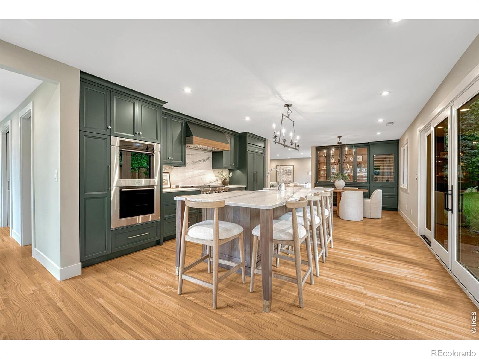 MLS Image #7 for 3080 e flora place,denver, Colorado