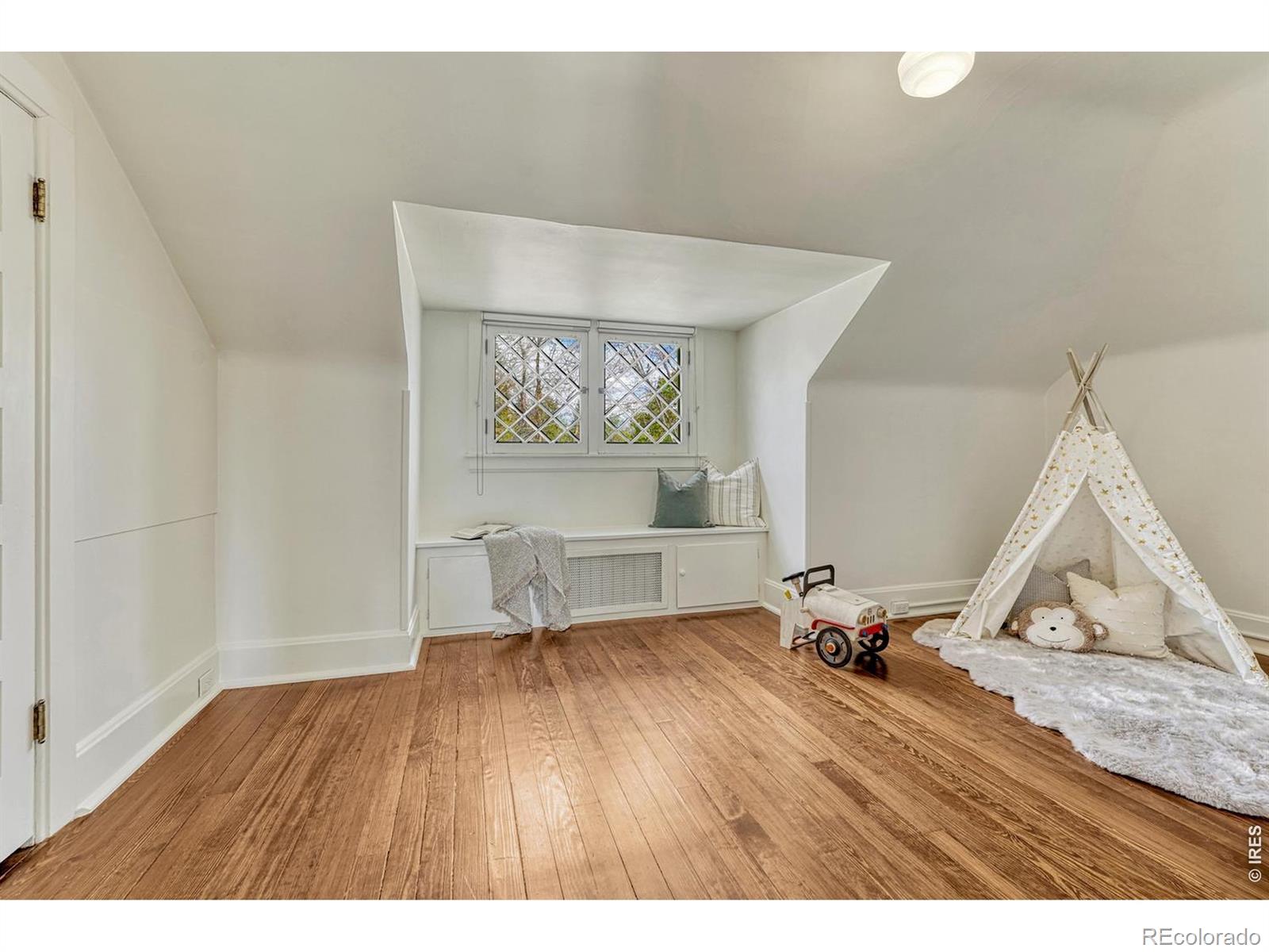 MLS Image #29 for 777 n williams street,denver, Colorado