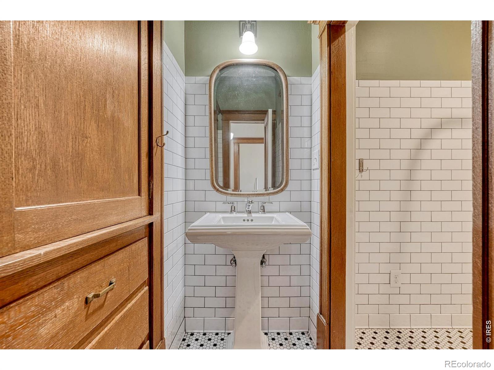 MLS Image #33 for 777 n williams street,denver, Colorado