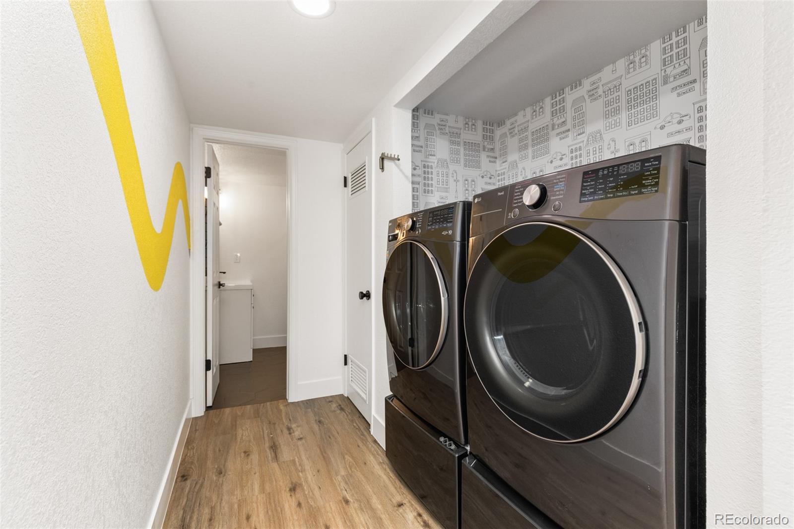 MLS Image #13 for 7327 s carr court,littleton, Colorado