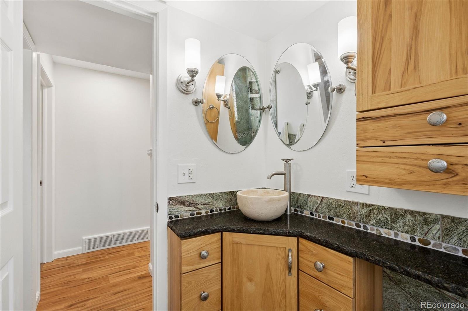 MLS Image #29 for 2102 s brentwood street,denver, Colorado