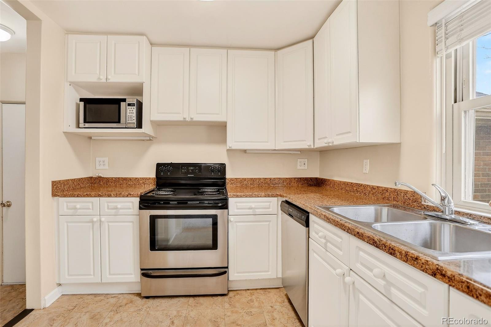 MLS Image #6 for 1630 s lafayette street,denver, Colorado