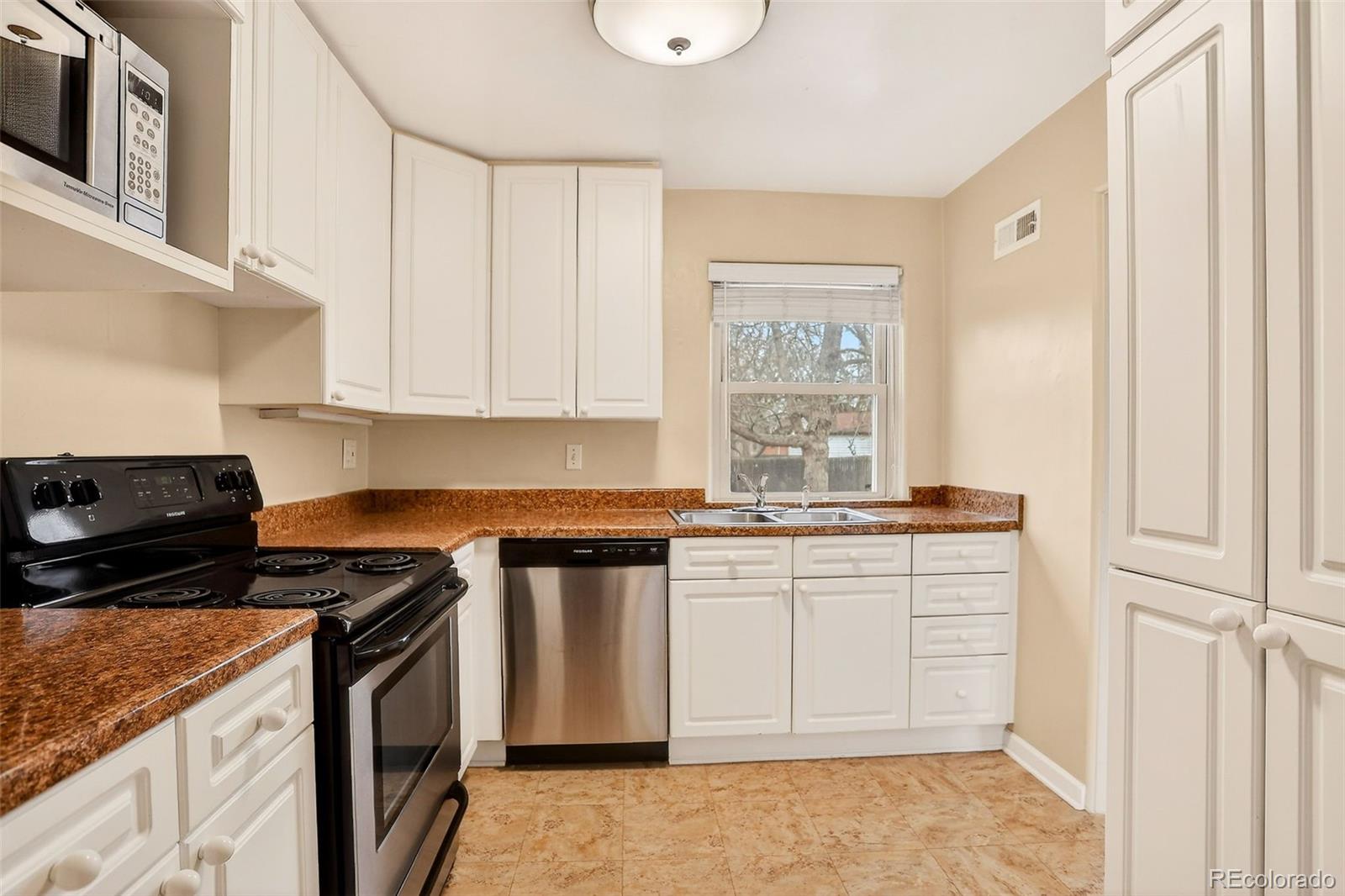 MLS Image #7 for 1630 s lafayette street,denver, Colorado