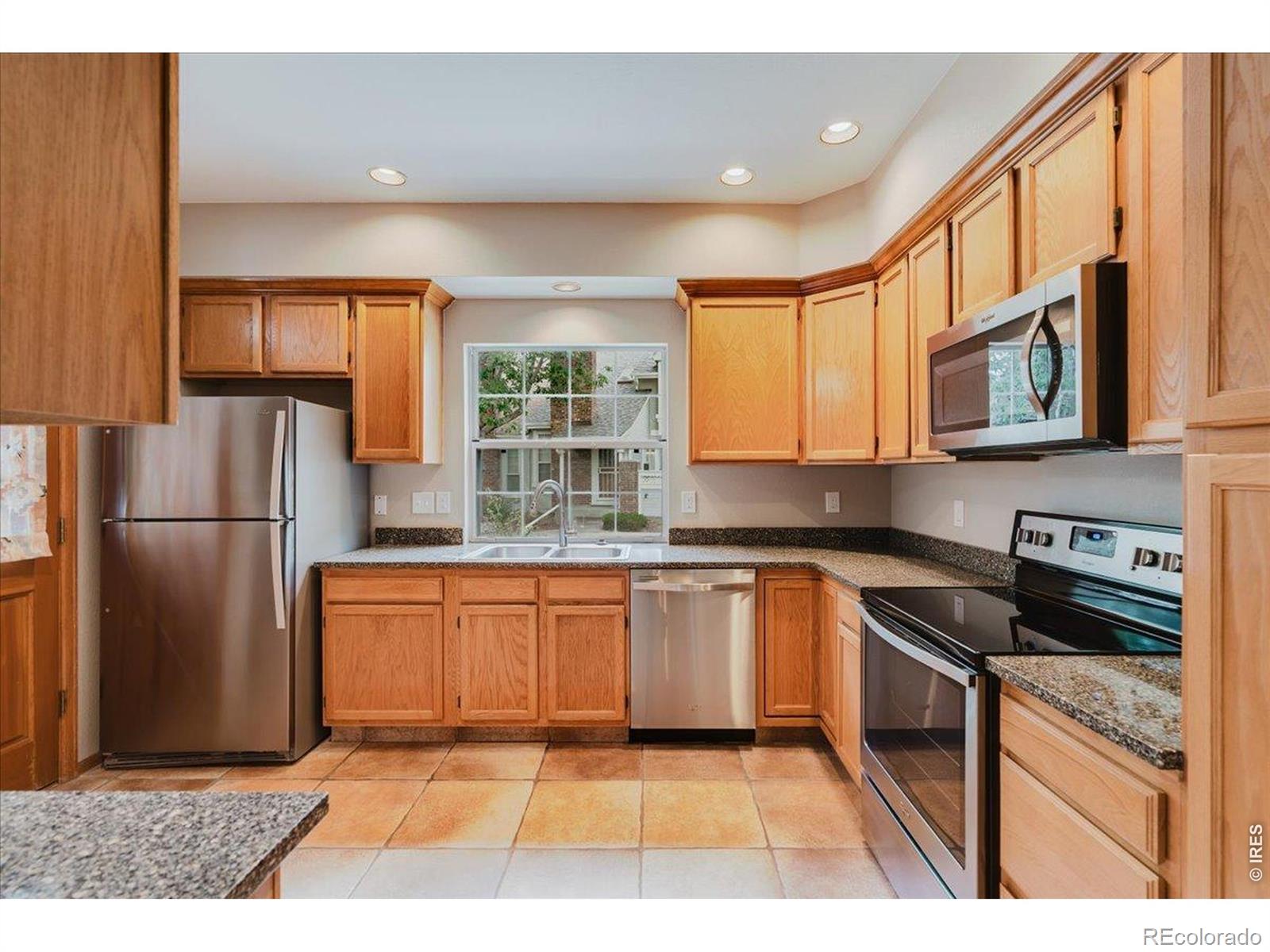 MLS Image #6 for 2909 w long circle e,littleton, Colorado