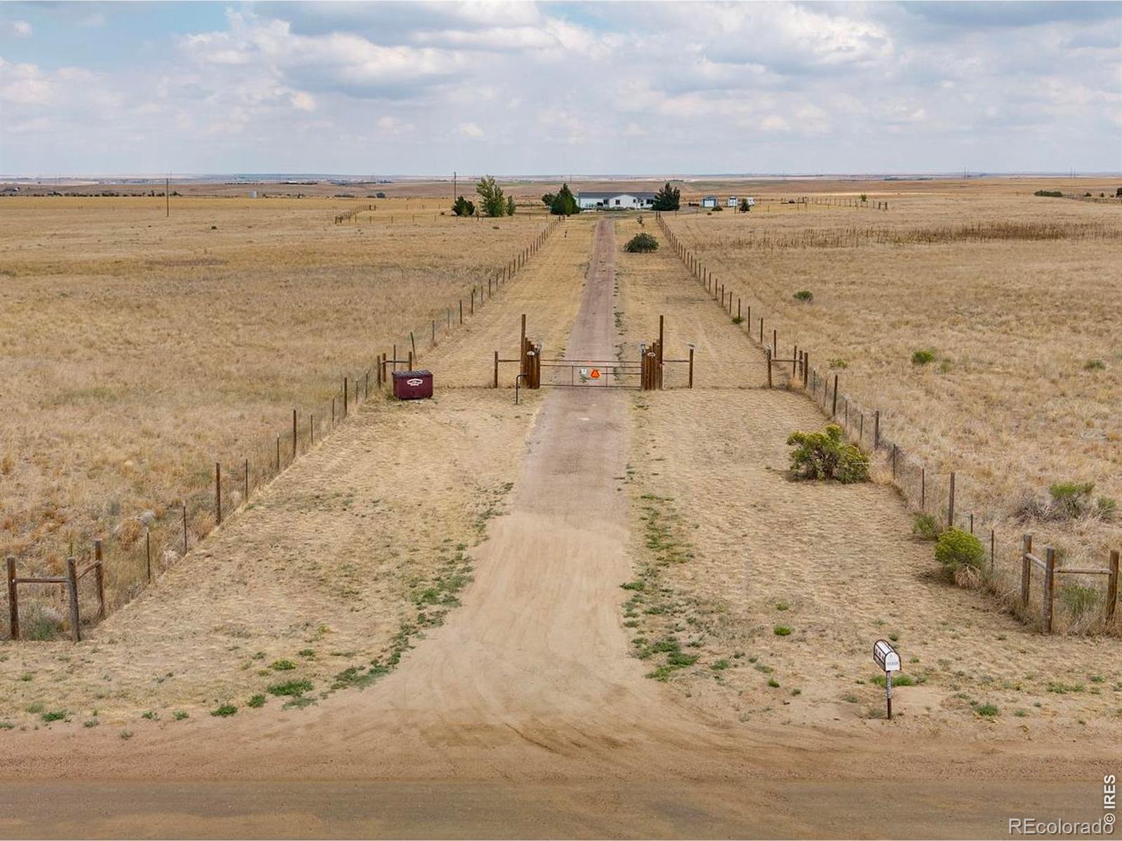 MLS Image #2 for 15350  cavanaugh road,keenesburg, Colorado