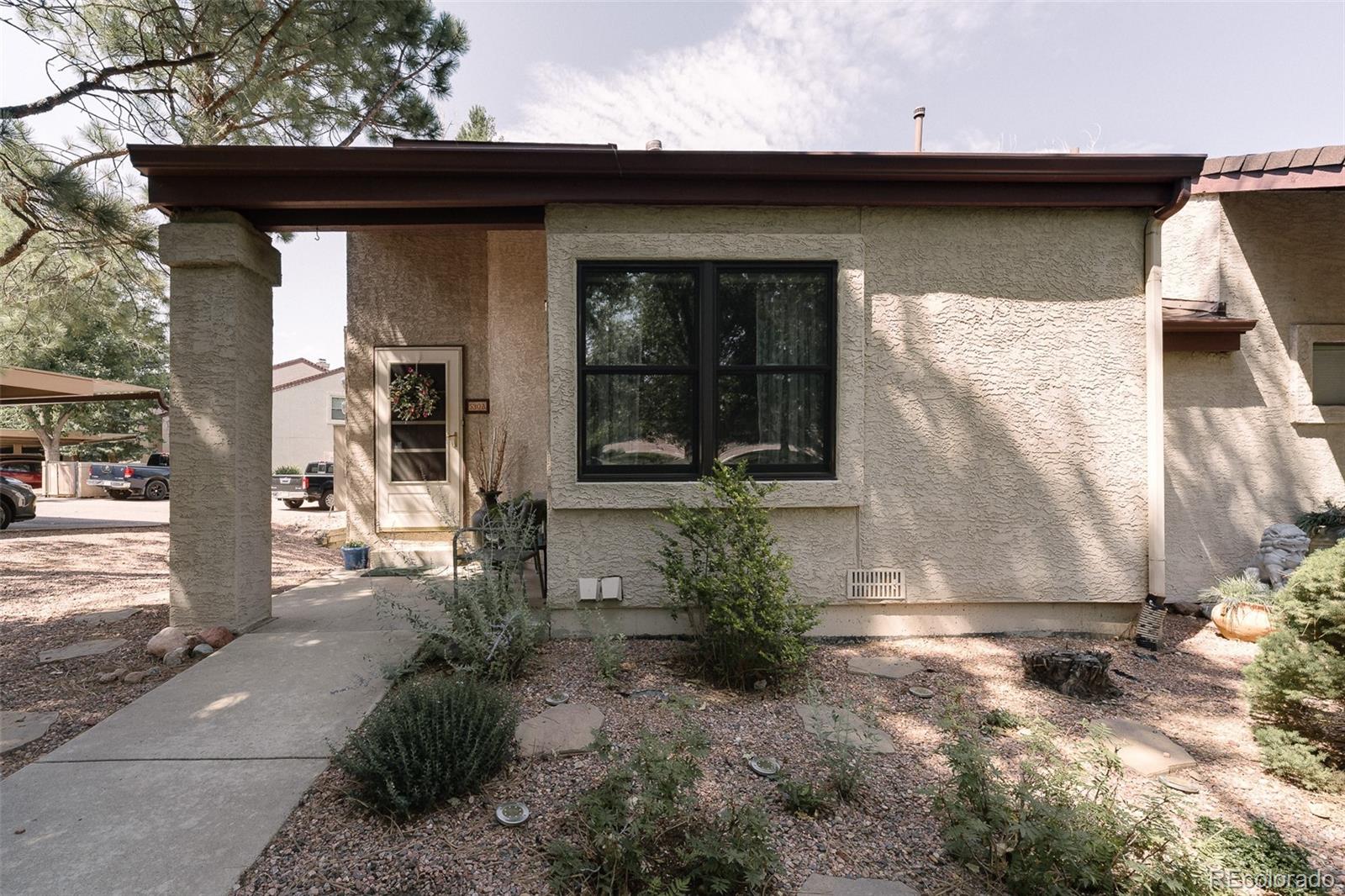 MLS Image #3 for 530  autumn crest circle,colorado springs, Colorado