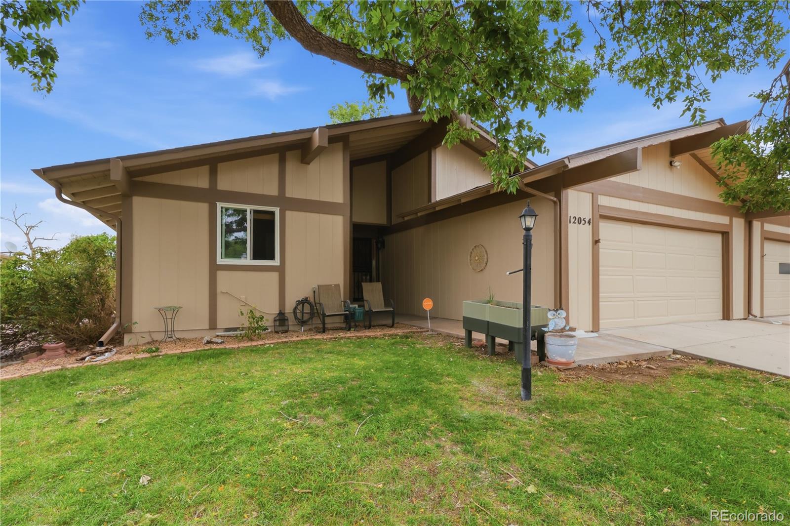 MLS Image #26 for 12054 e maple avenue,aurora, Colorado