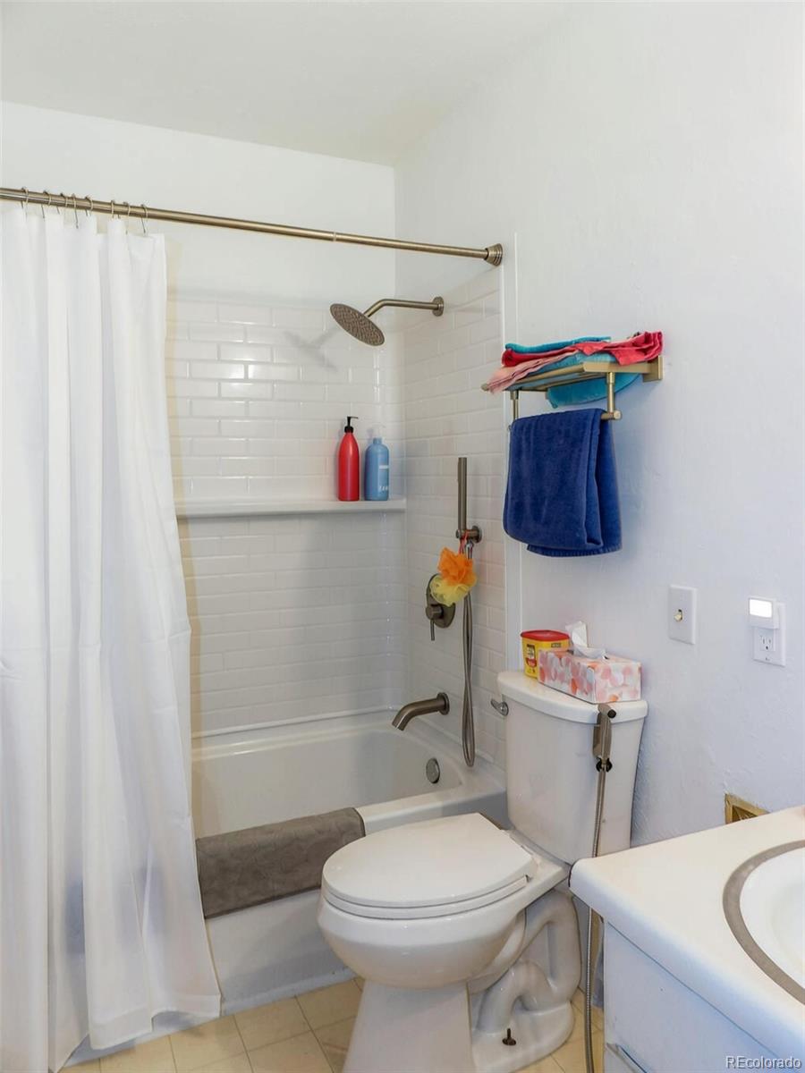 MLS Image #6 for 6065  bosse court,colorado city, Colorado