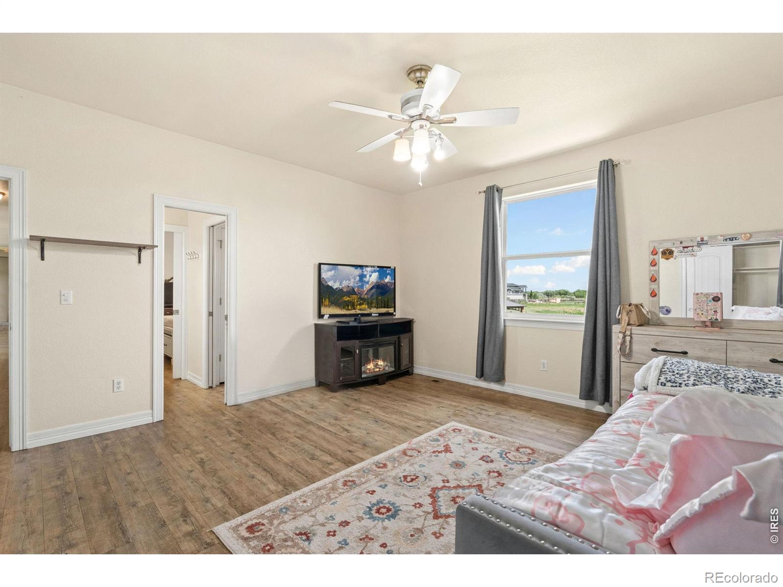 MLS Image #33 for 7182  lakota lakes road,johnstown, Colorado