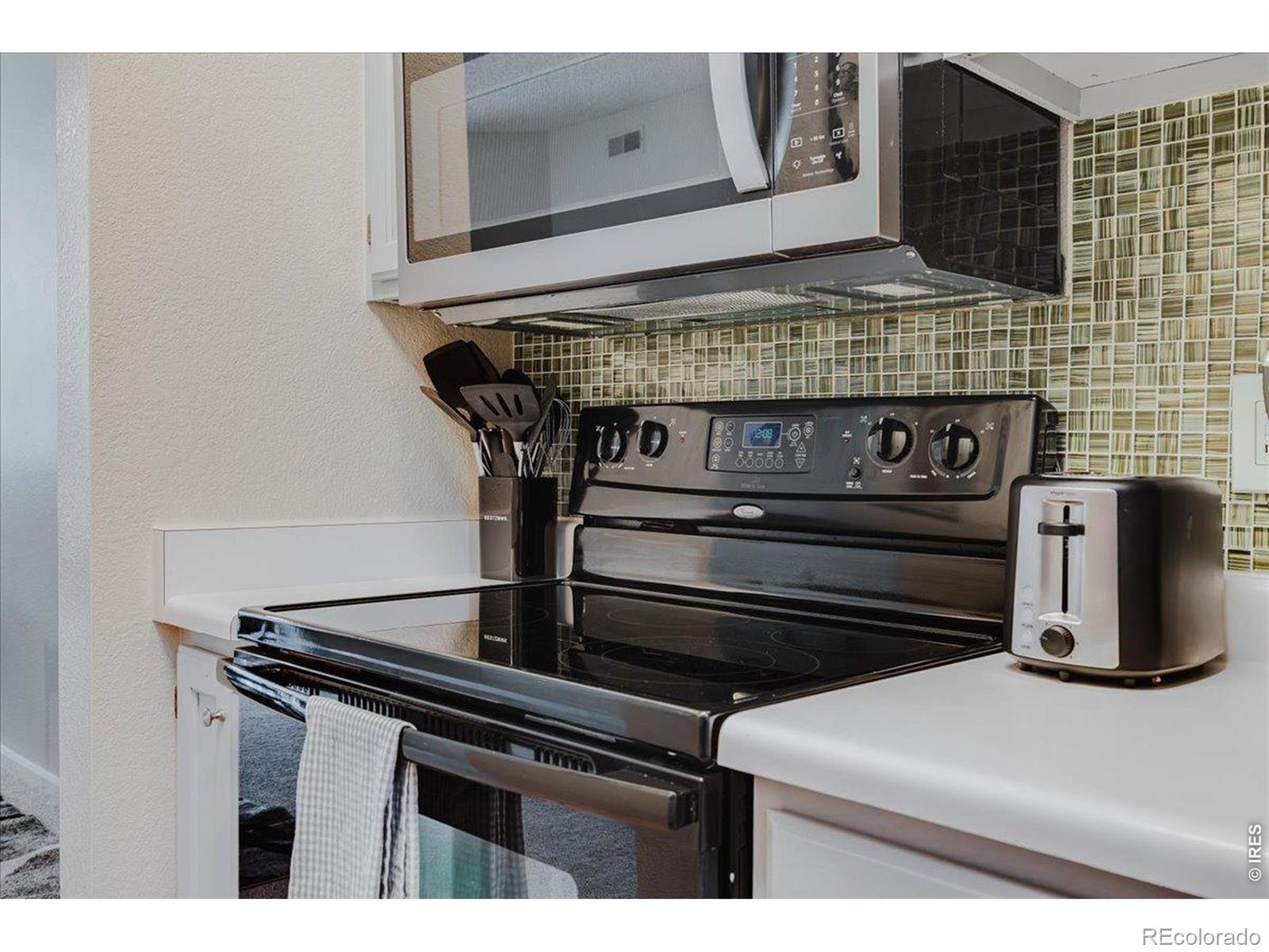 MLS Image #10 for 7430  singing hills drive,boulder, Colorado