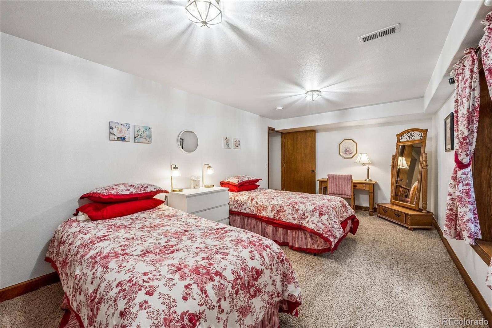 MLS Image #31 for 3896 s dawson street,aurora, Colorado