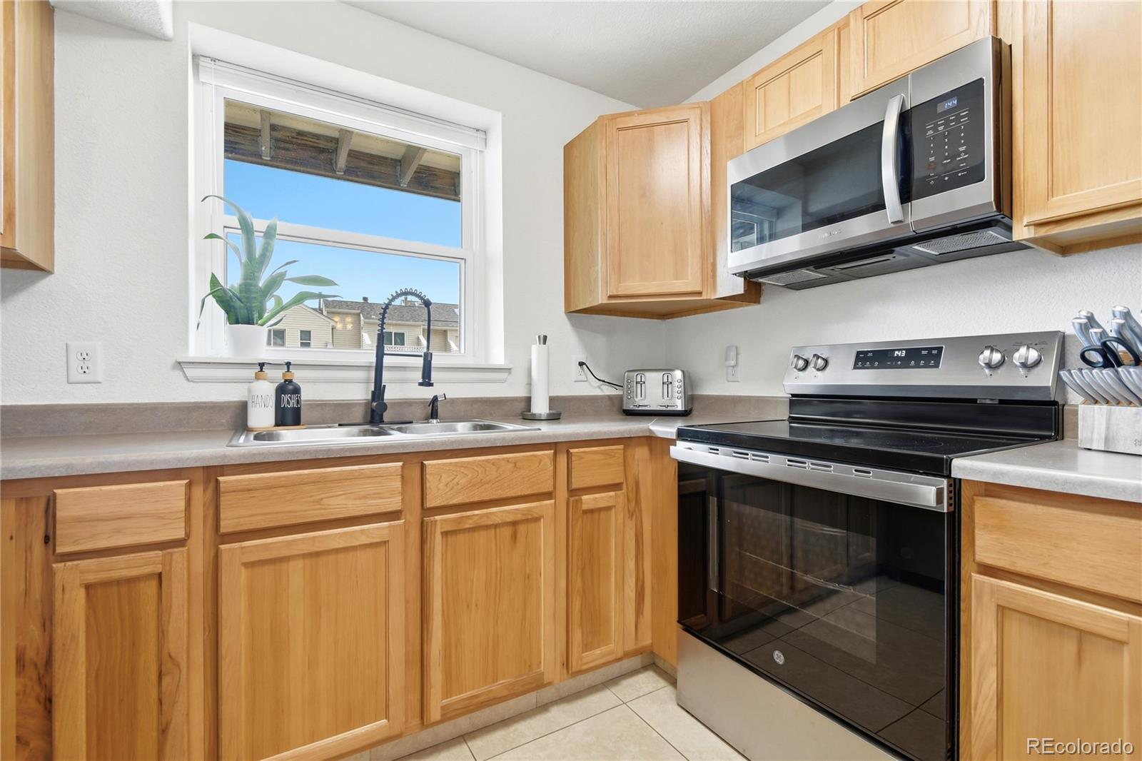 MLS Image #1 for 17285 e ford drive,aurora, Colorado
