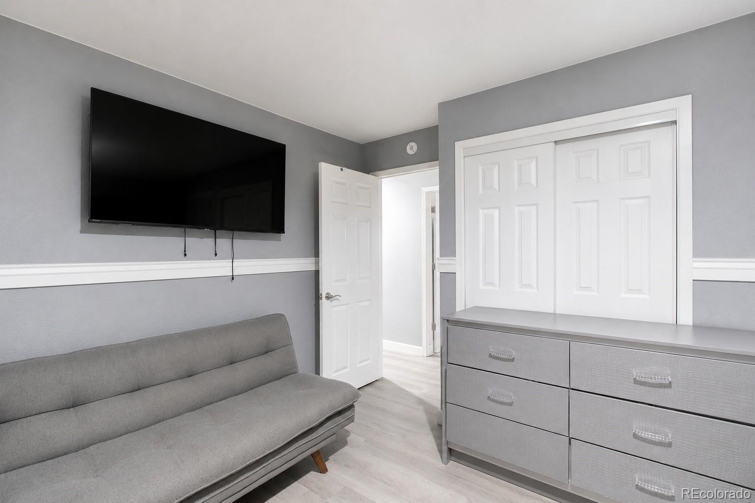 MLS Image #12 for 1307  grays peak drive,longmont, Colorado