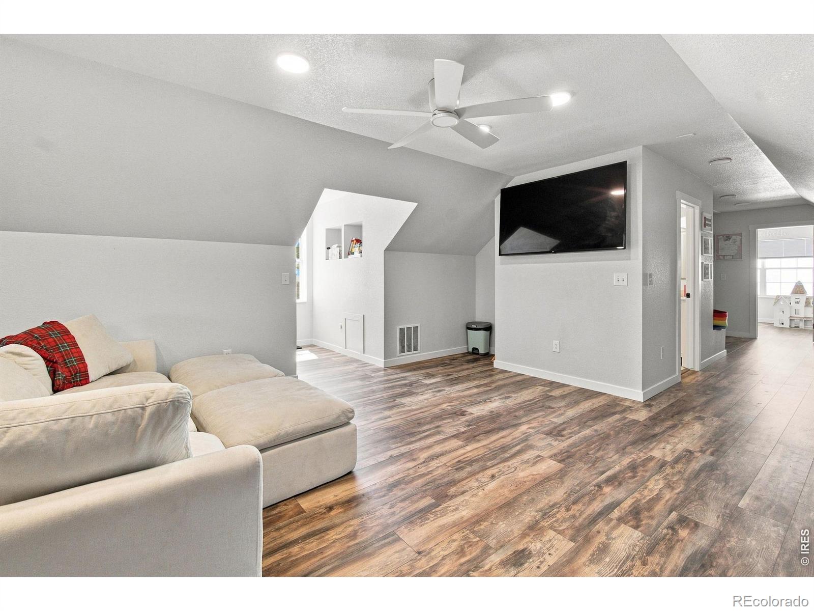 MLS Image #31 for 8927  county road 26 ,fort lupton, Colorado